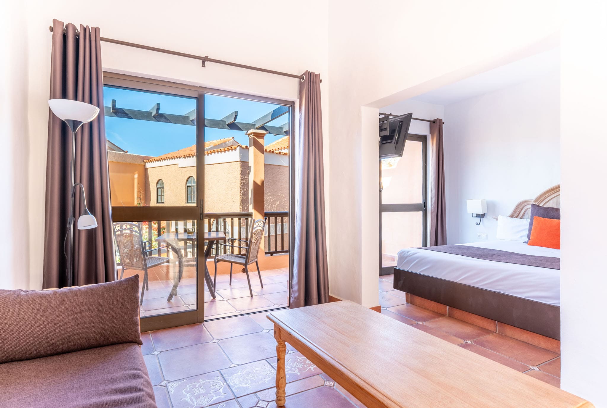 Double or Twin Standard