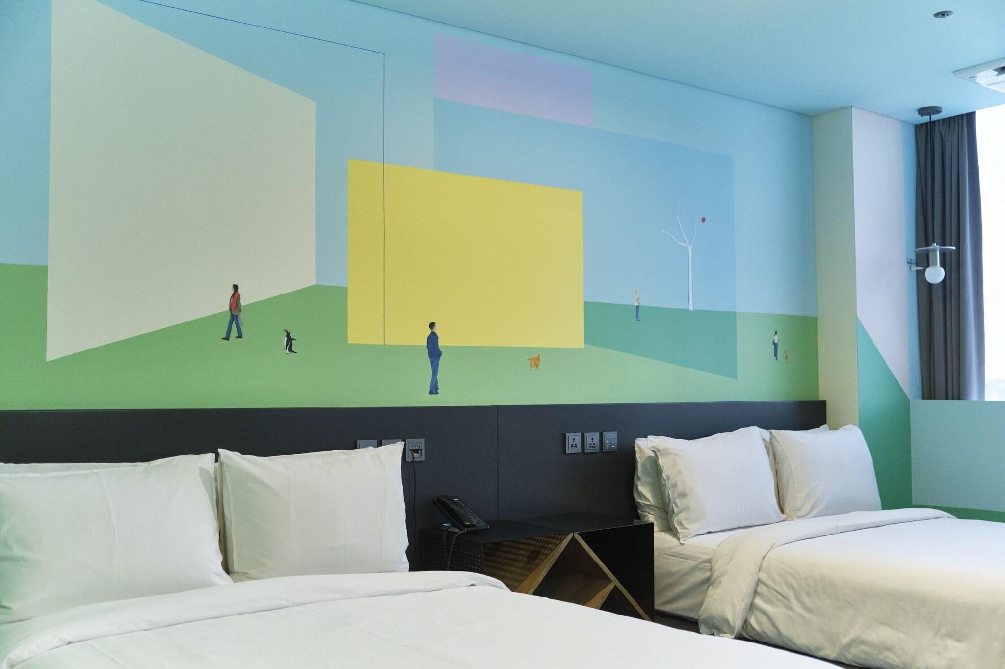 Quadruple Two Double Beds