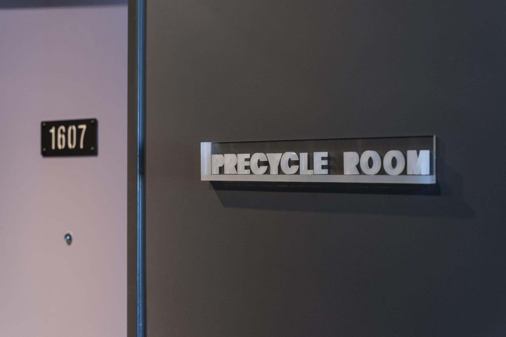 Studio Two Double Beds