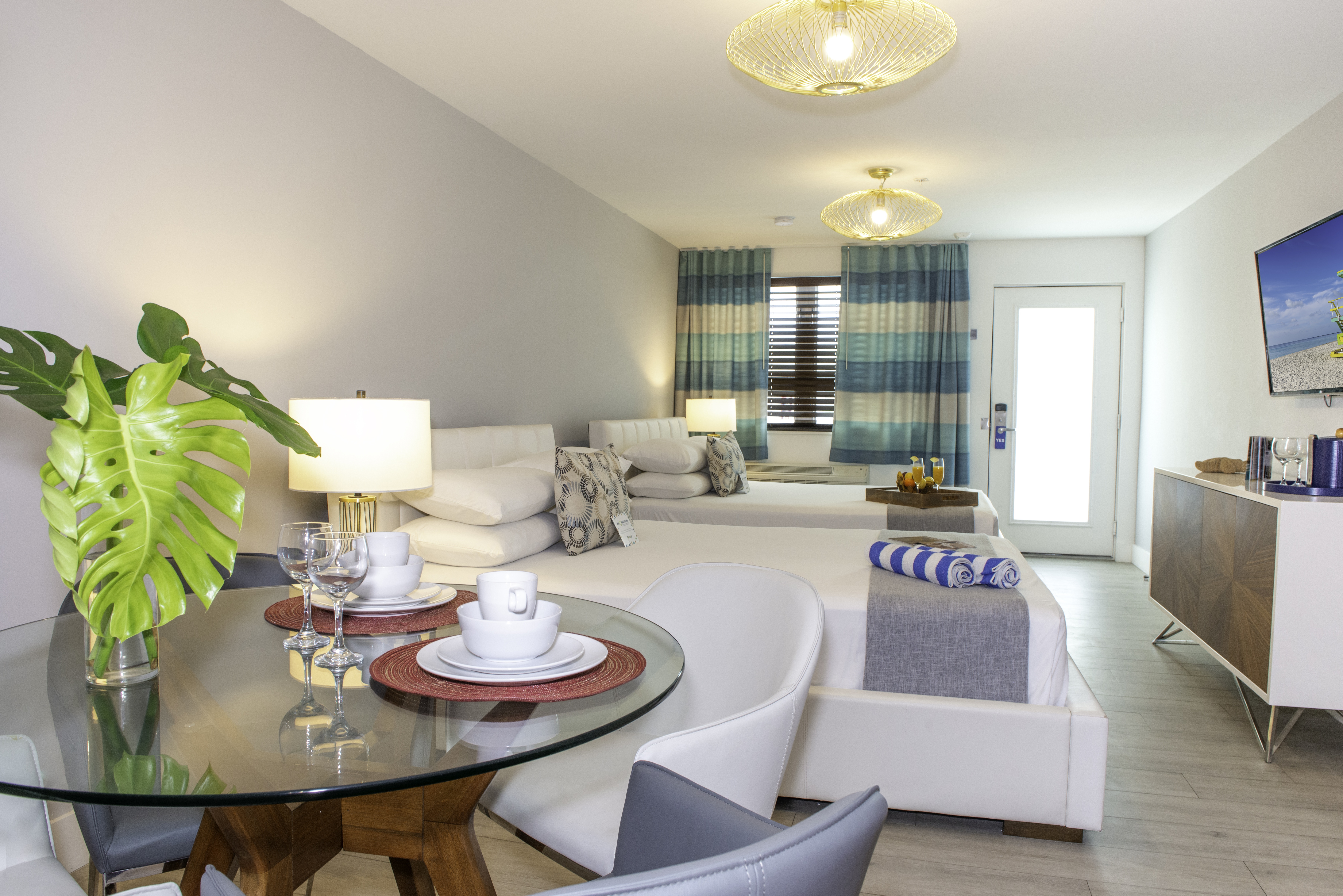 Double Two Queen Beds