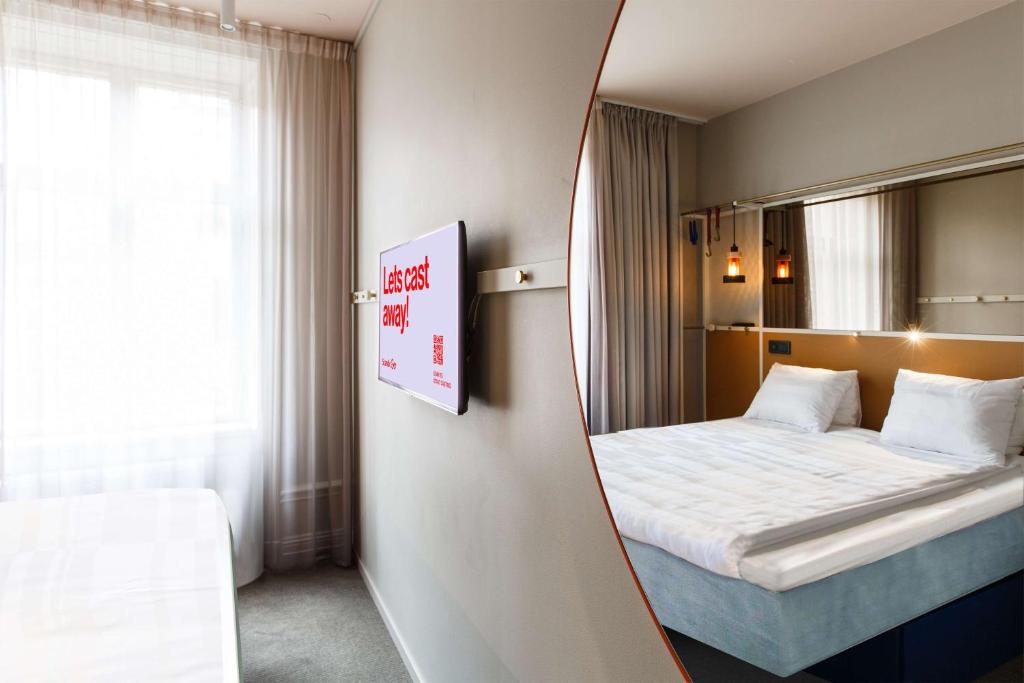 Double Single Queen Size Bed