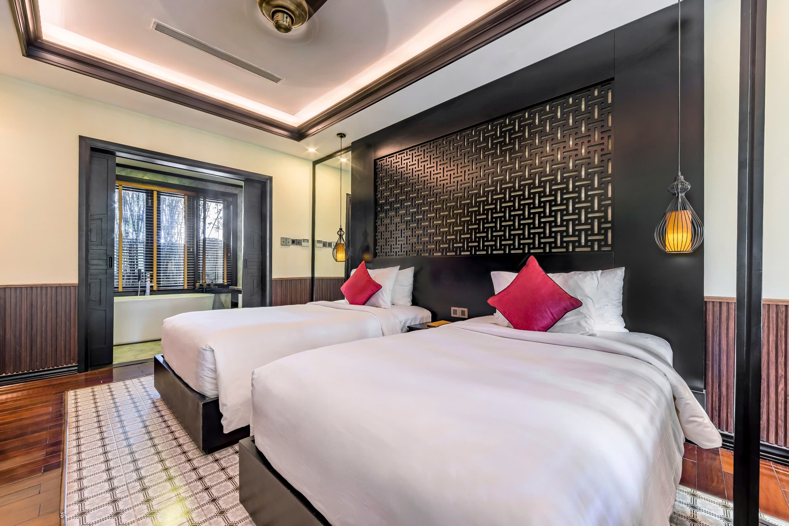 Bungalow Garden View