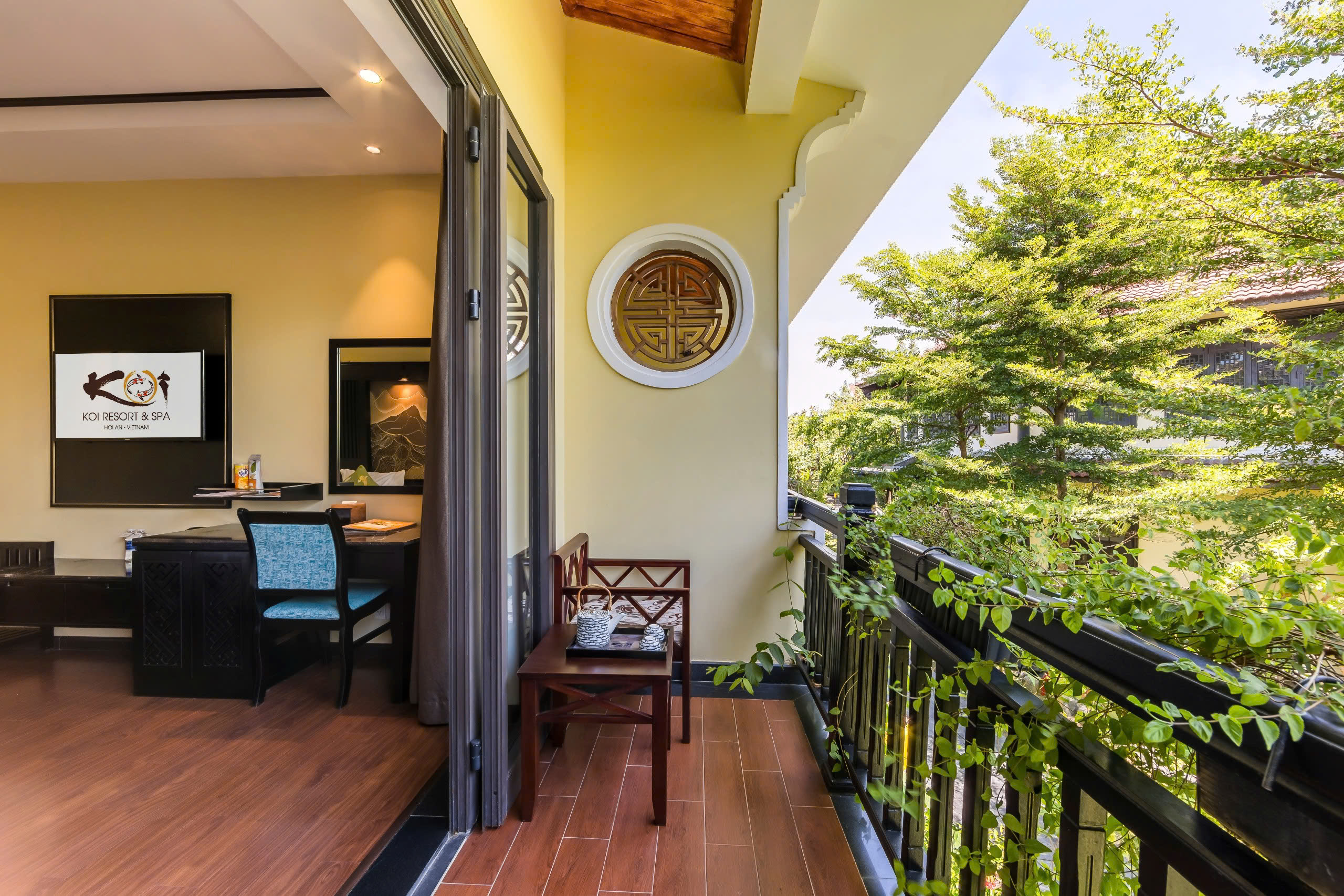 Bungalow Garden View