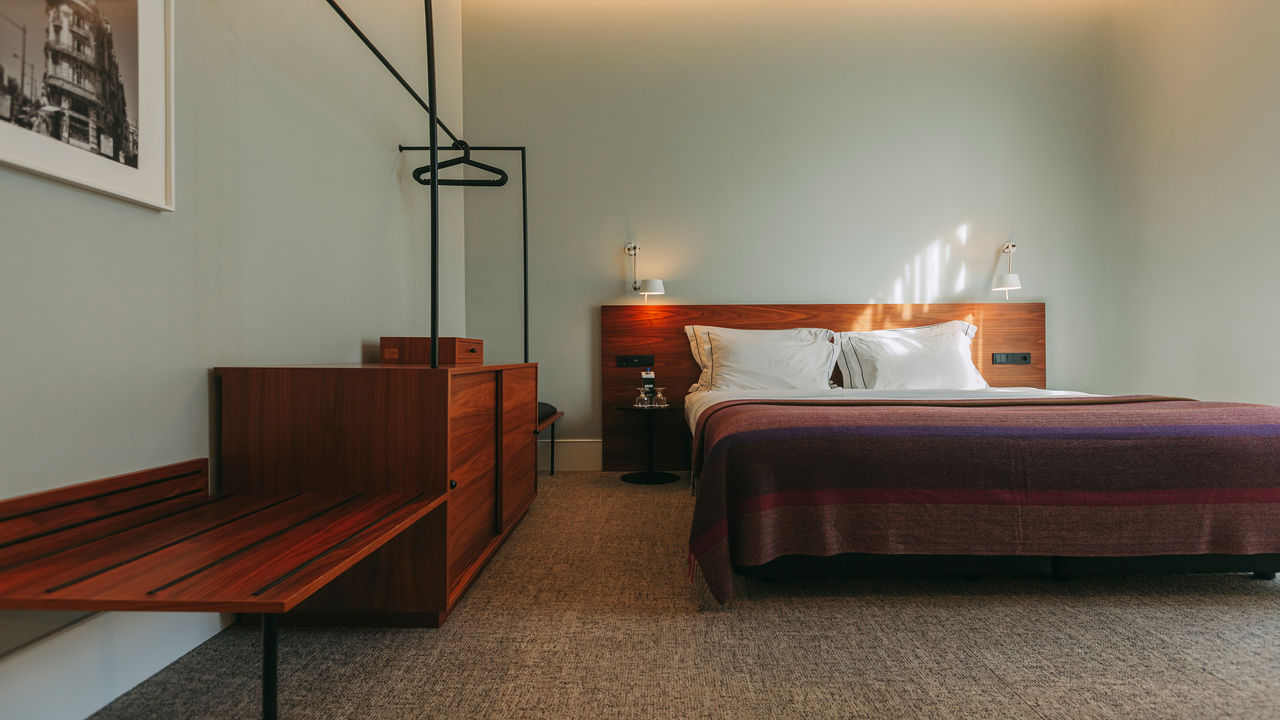 Double King Size Bed