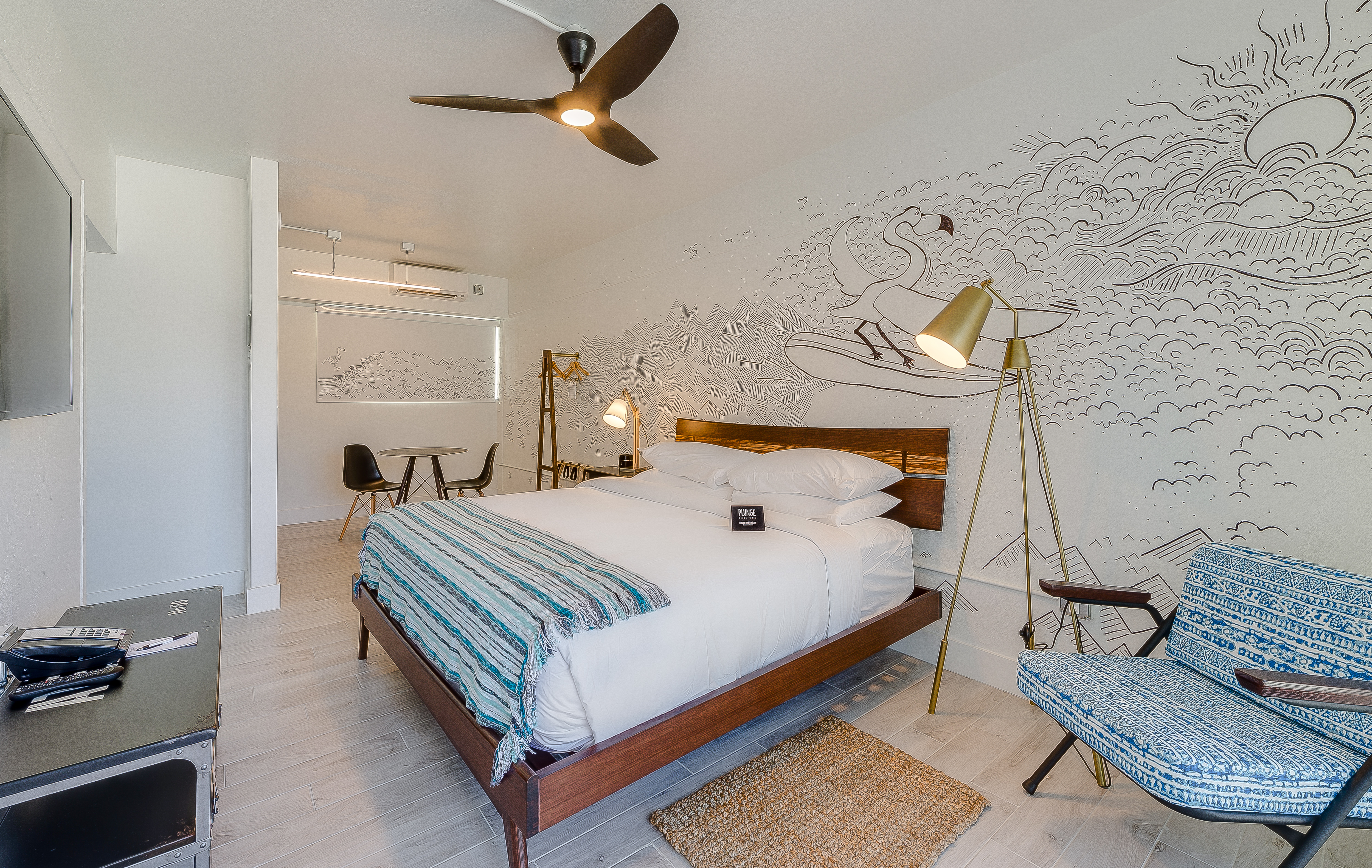 Bungalow King Size Bed