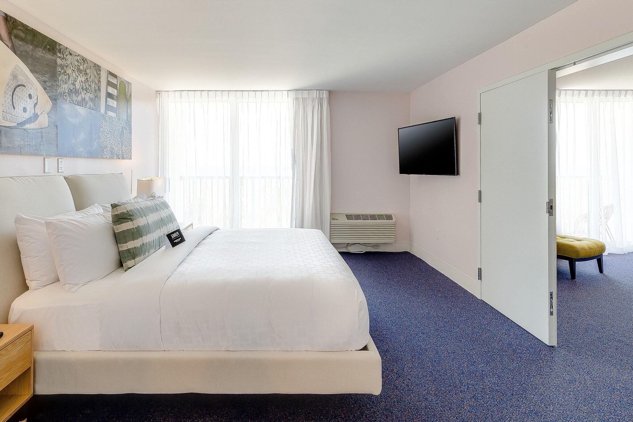 Suite King Bed One Bedroom 