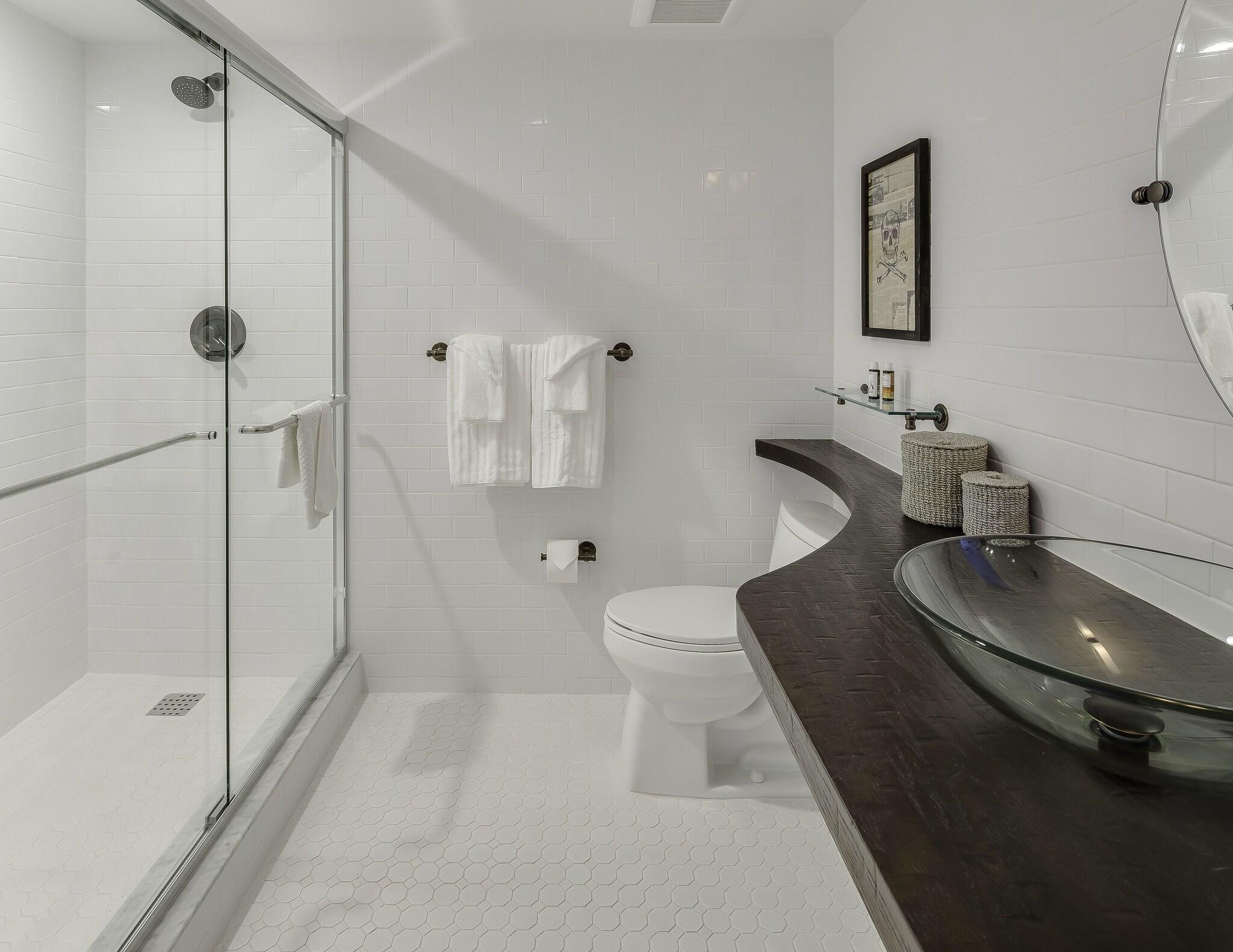 Double Ocean Front King Bed