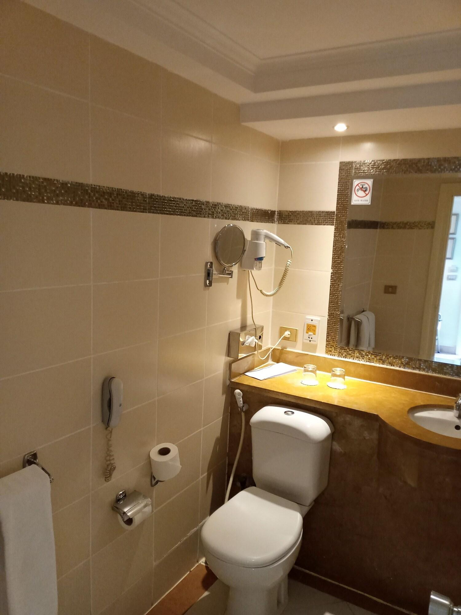 Twin Classic Garden View