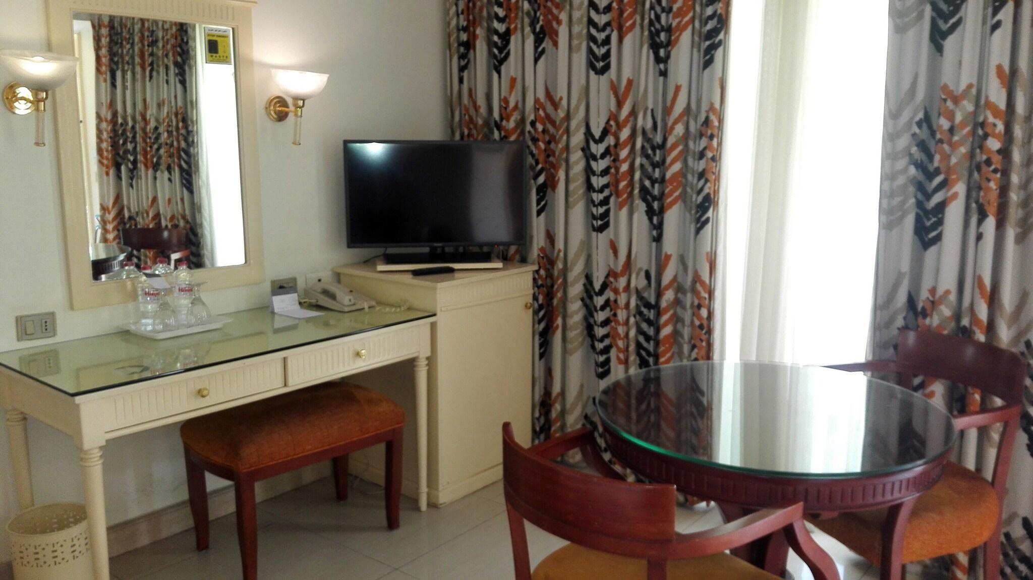 Twin Classic Garden View