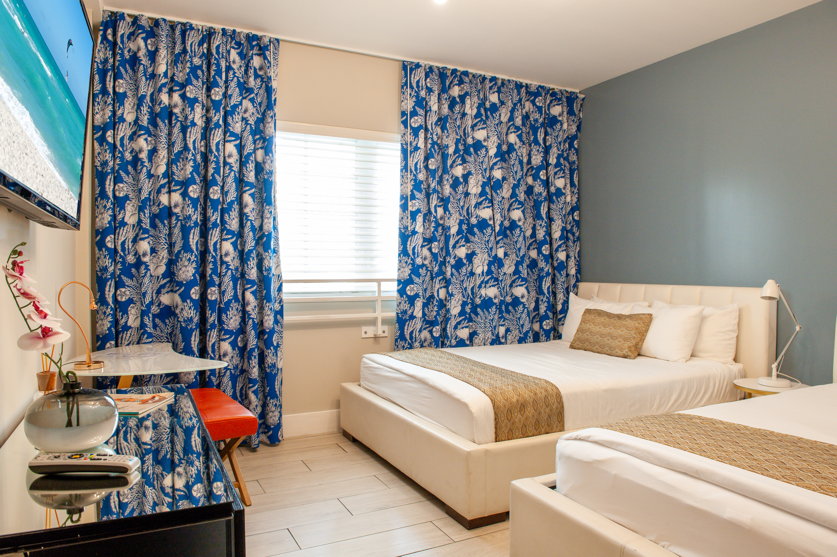 Double Two Queen Beds