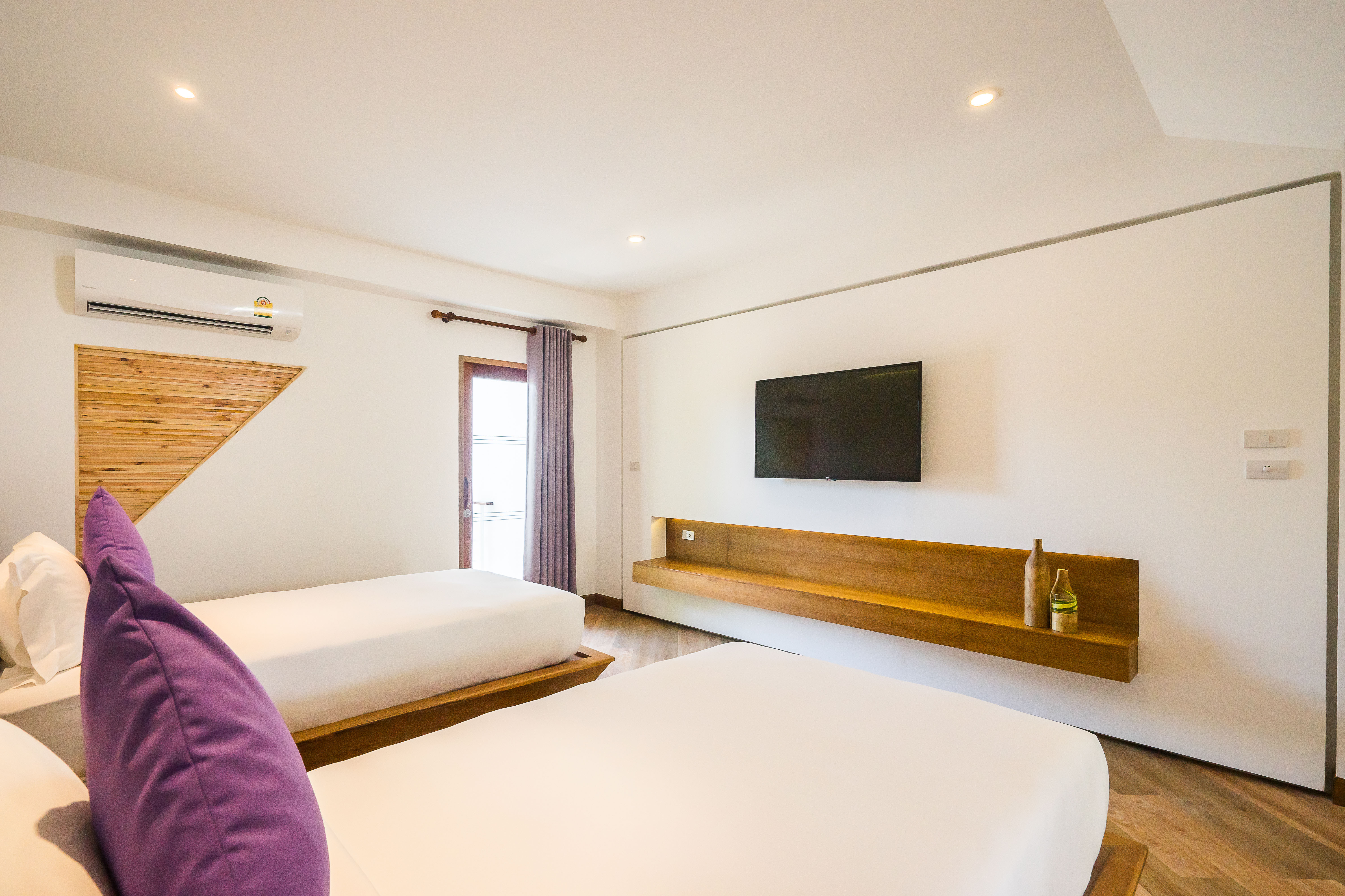 Double or Twin Deluxe