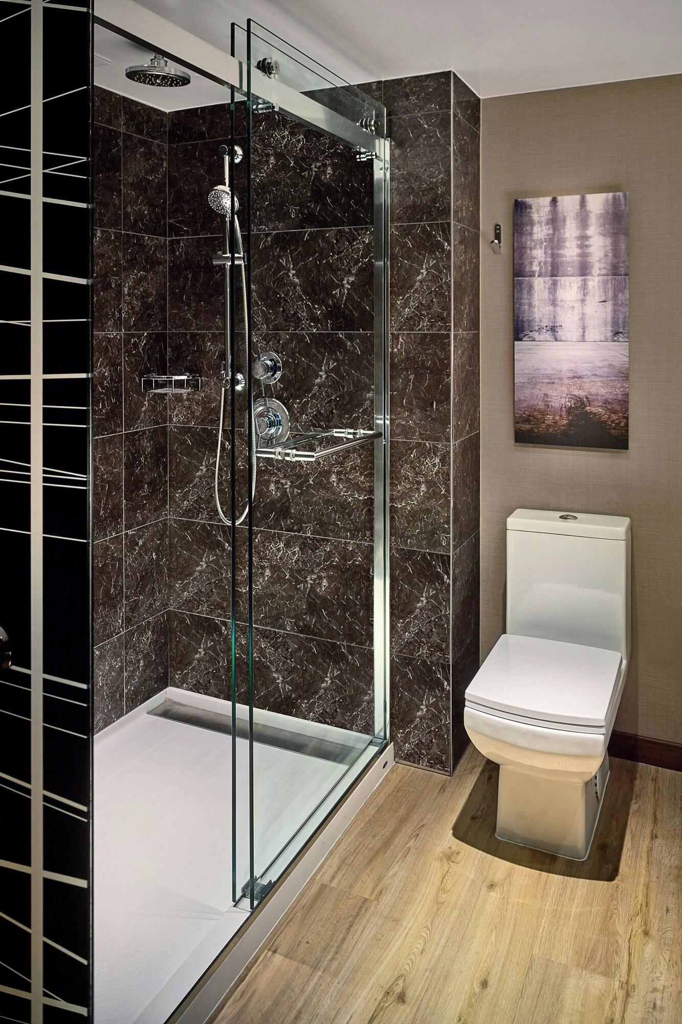 Double Two Queen Beds