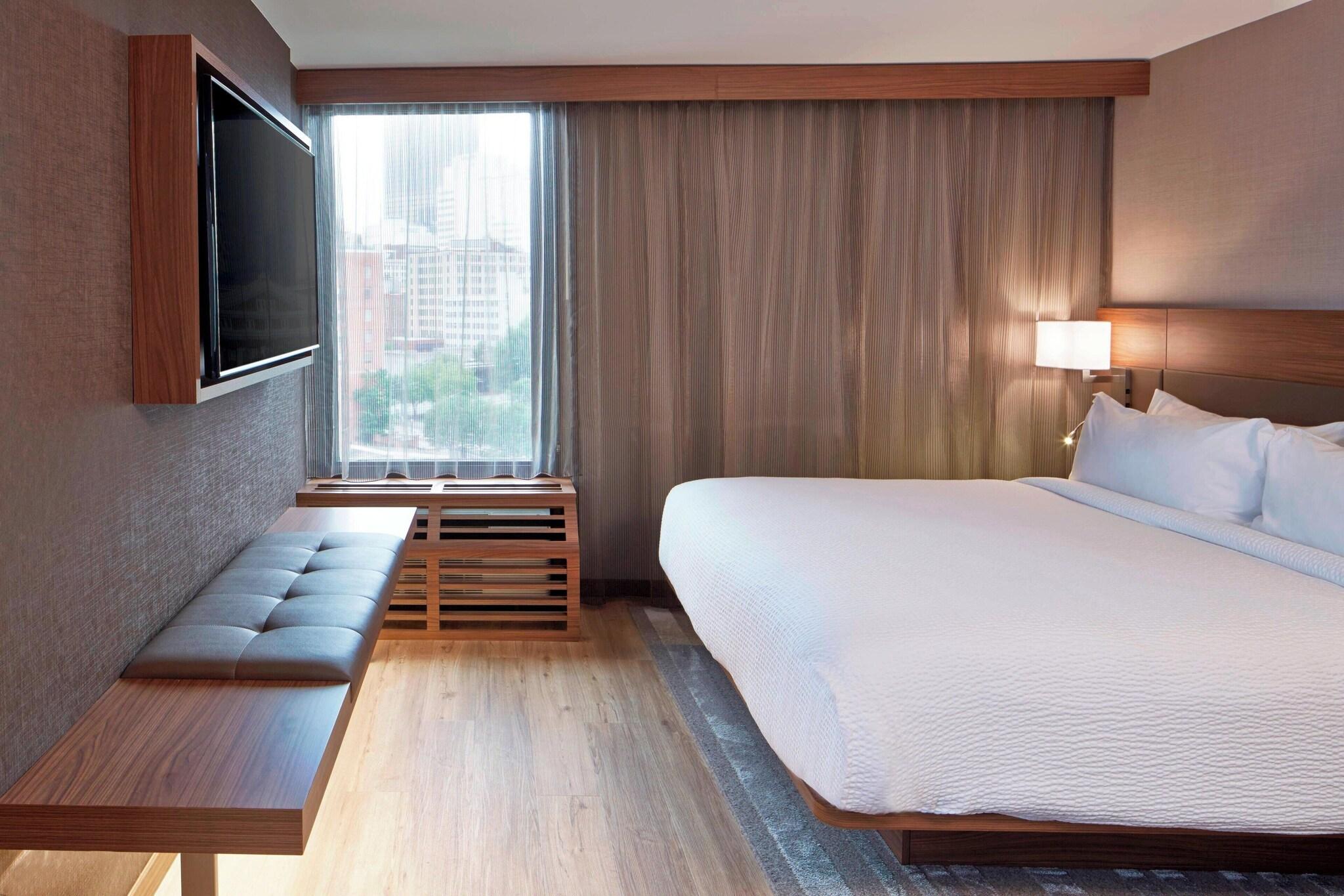 Suite King Bed One Bedroom 