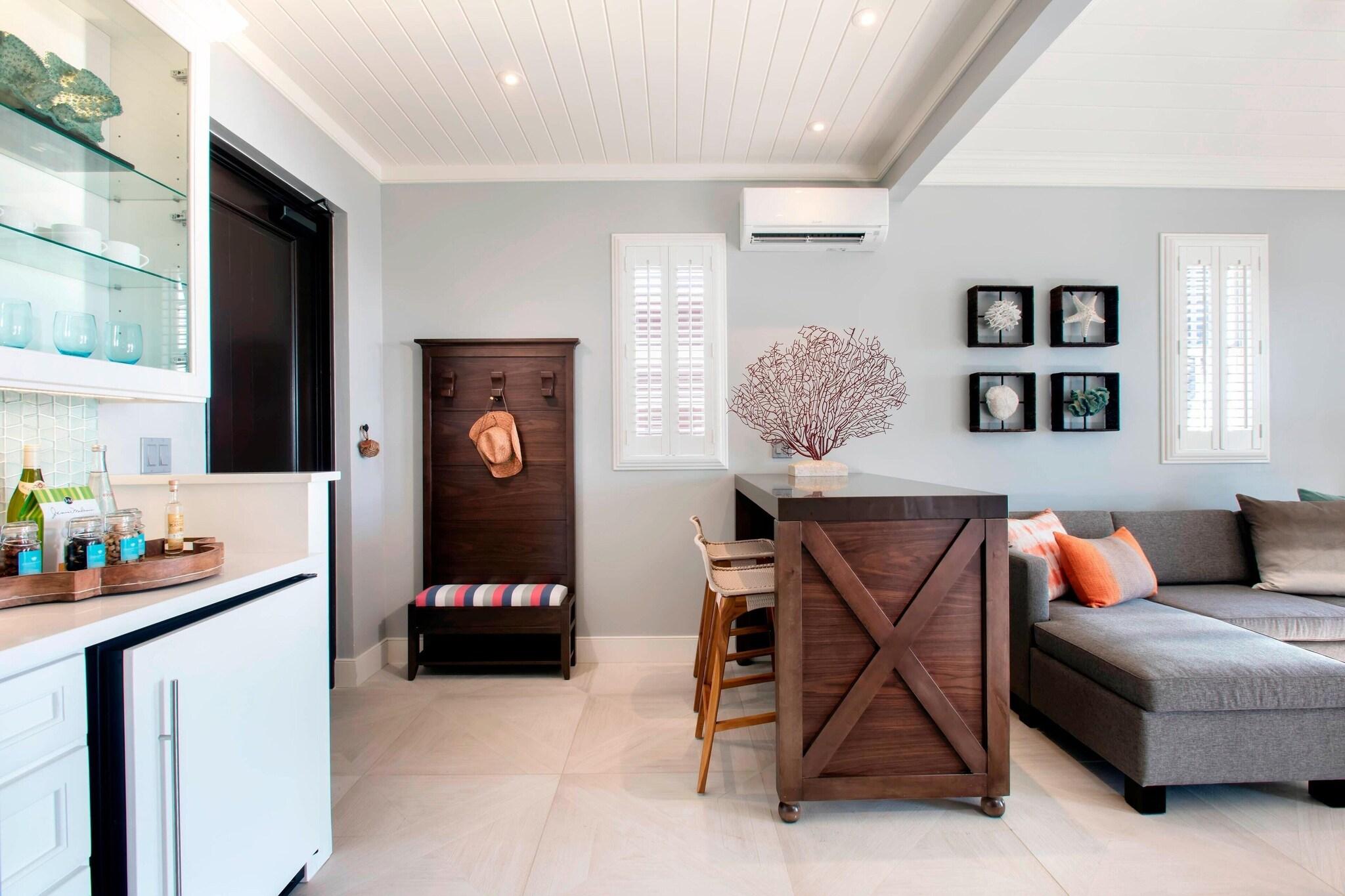 Villa Ocean Front King Bed