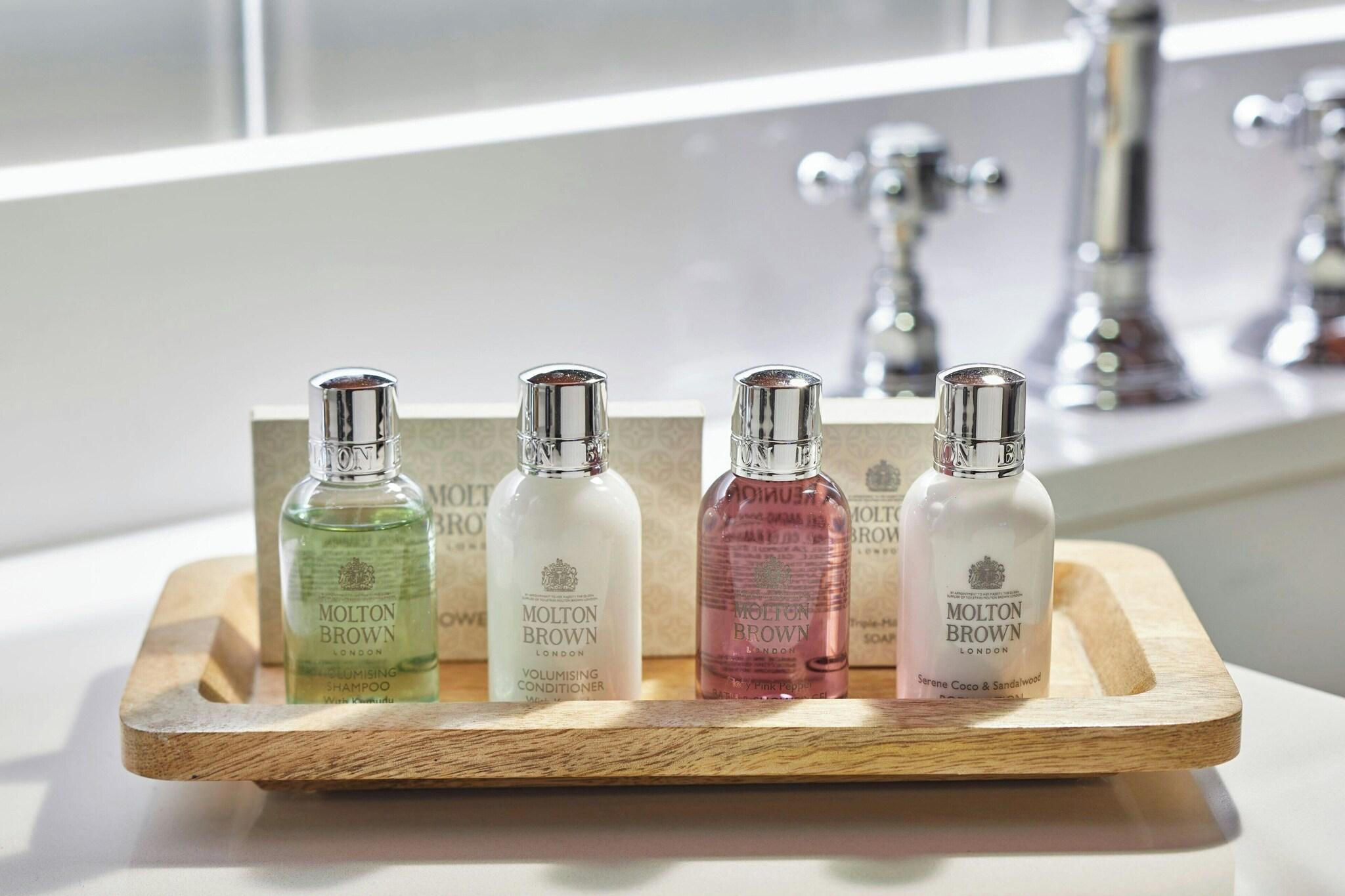 Villa Ocean Front King Bed