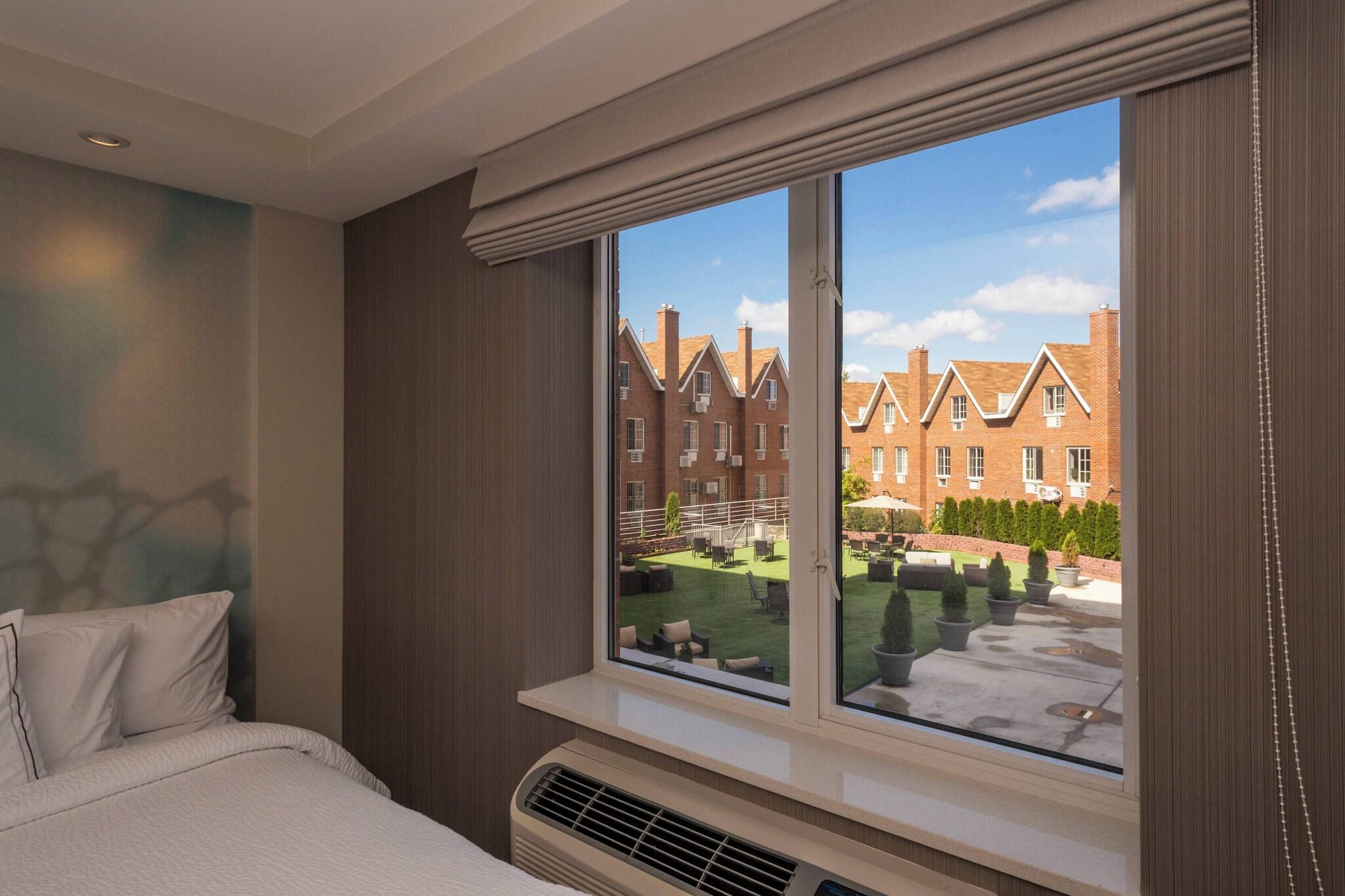 Double Two Queen Beds