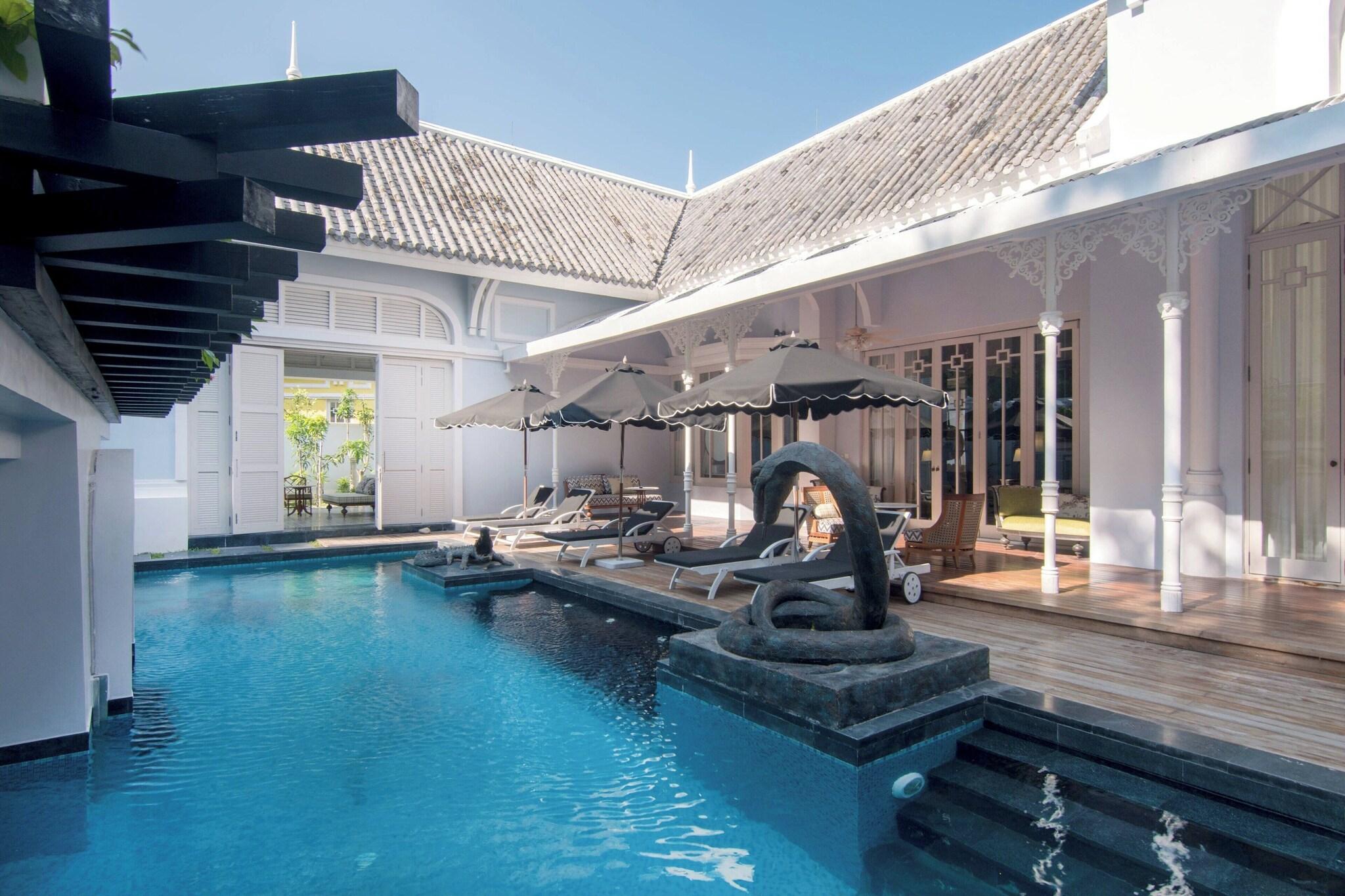 Villa Three Bedrooms with Private Pool