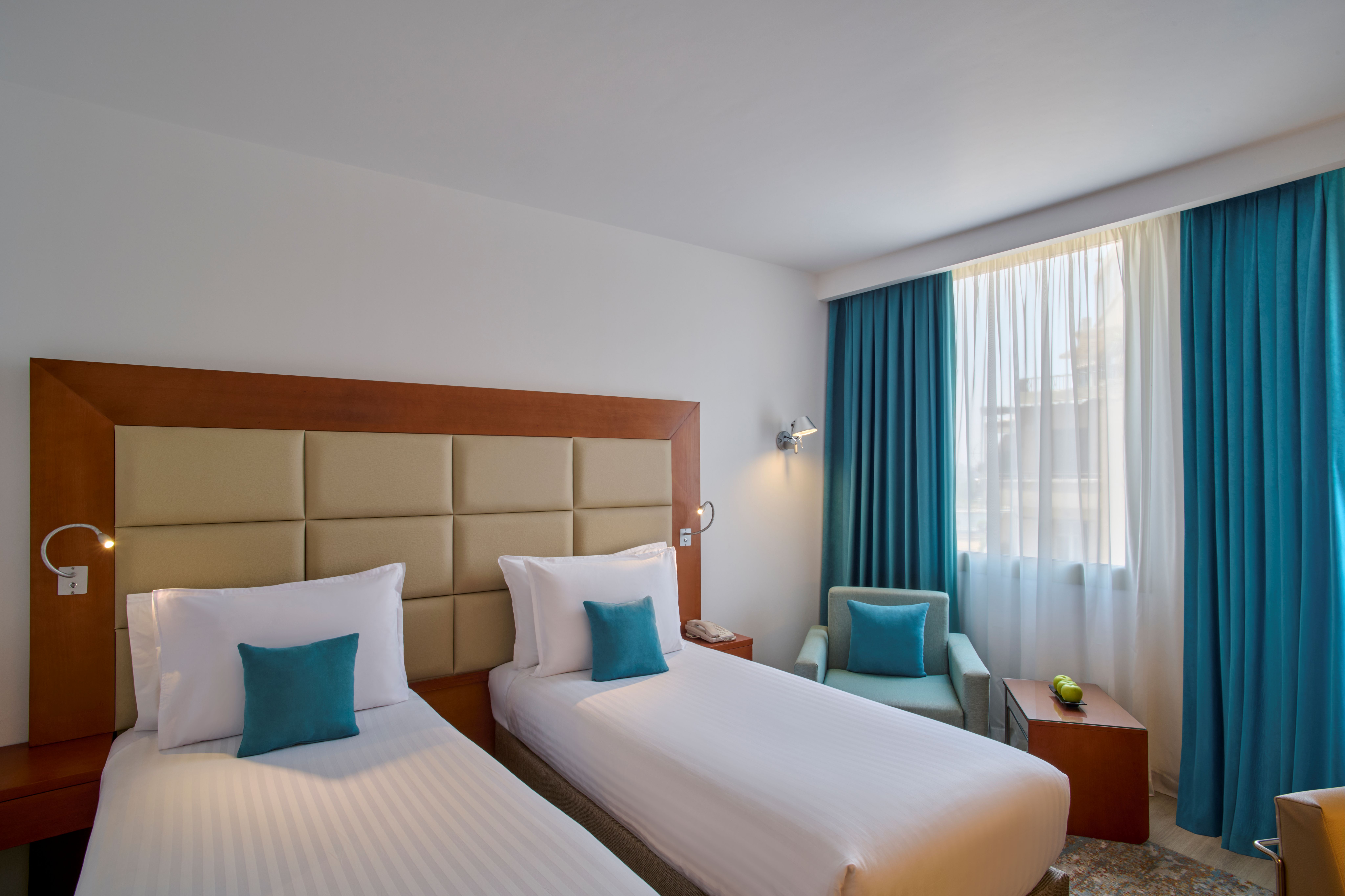 Room River View