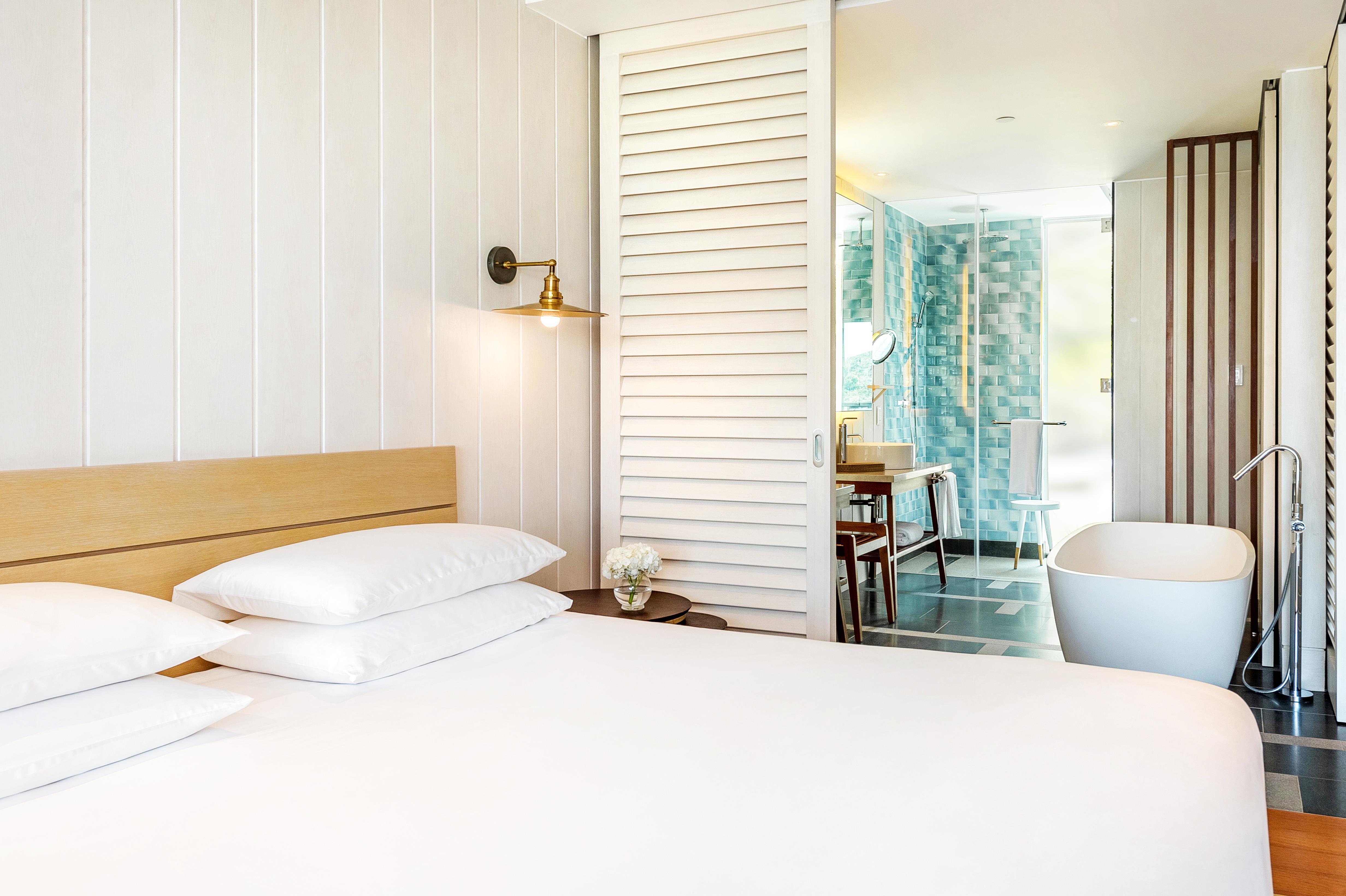 Double King Size Bed