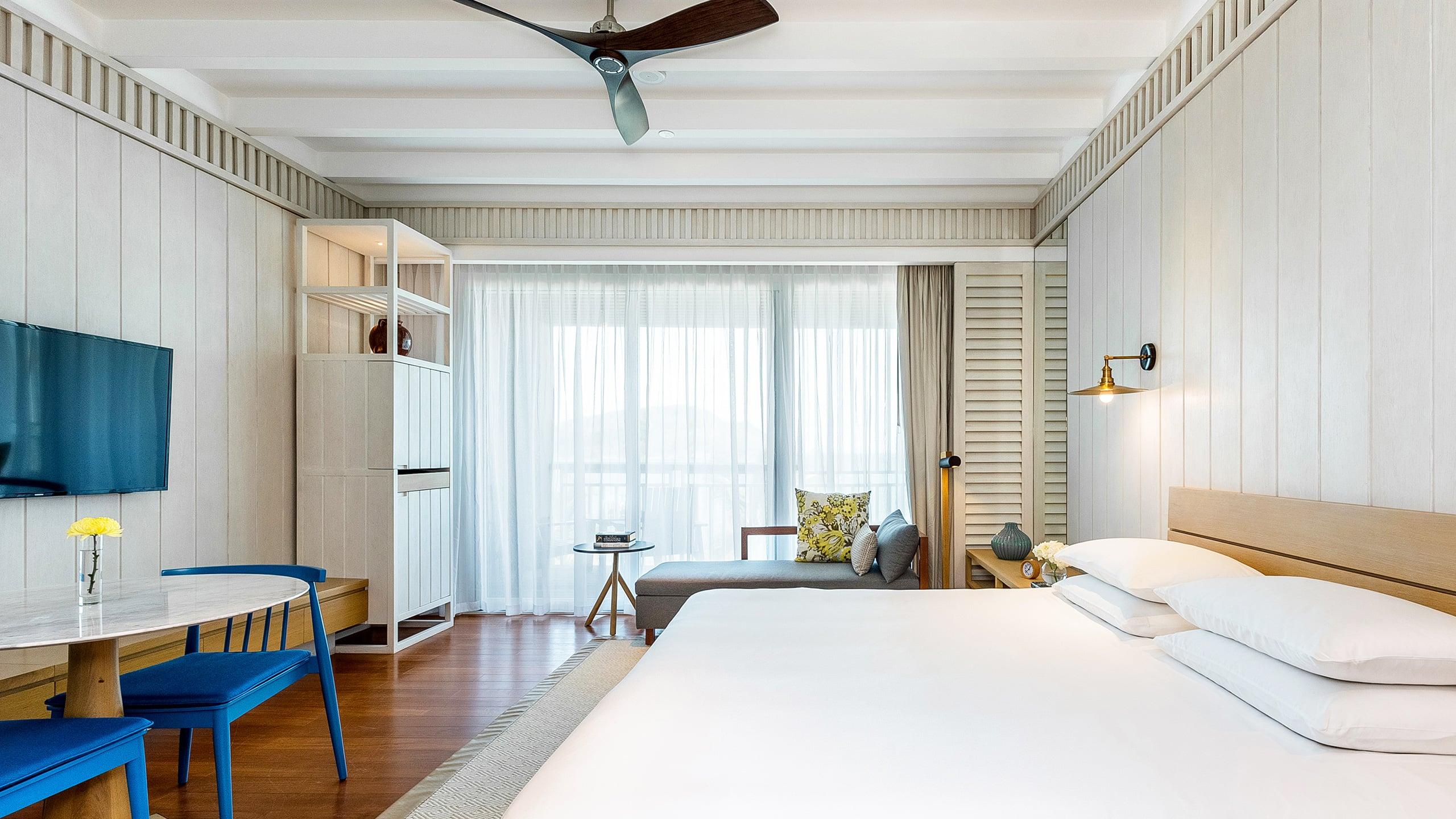 Double King Size Bed