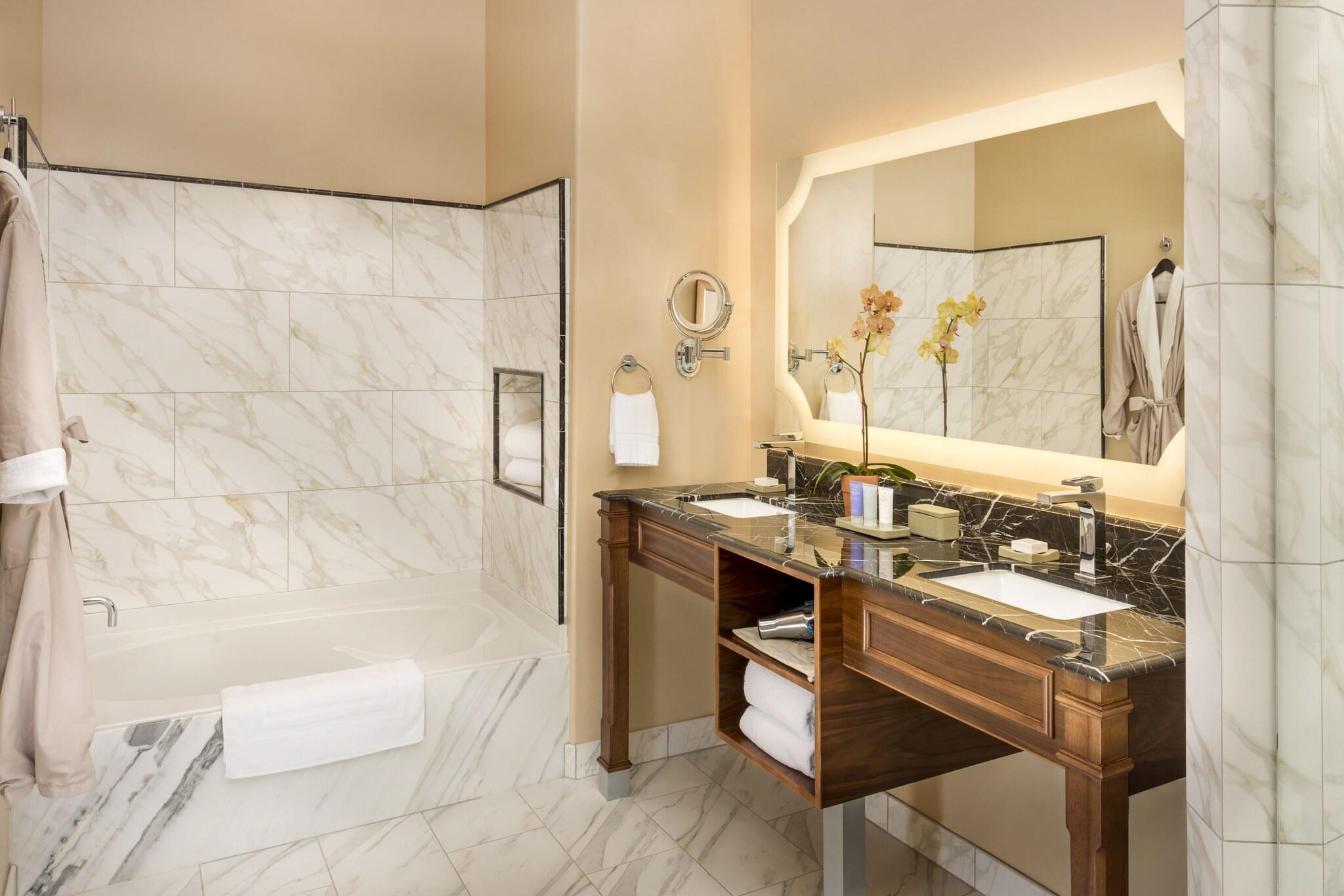 Room Premium with Views