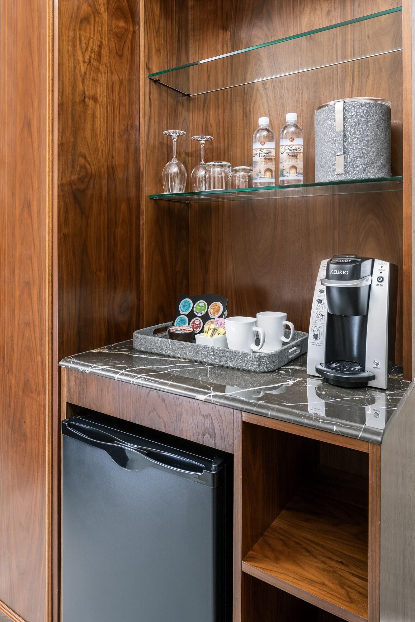 Double Premium with Views