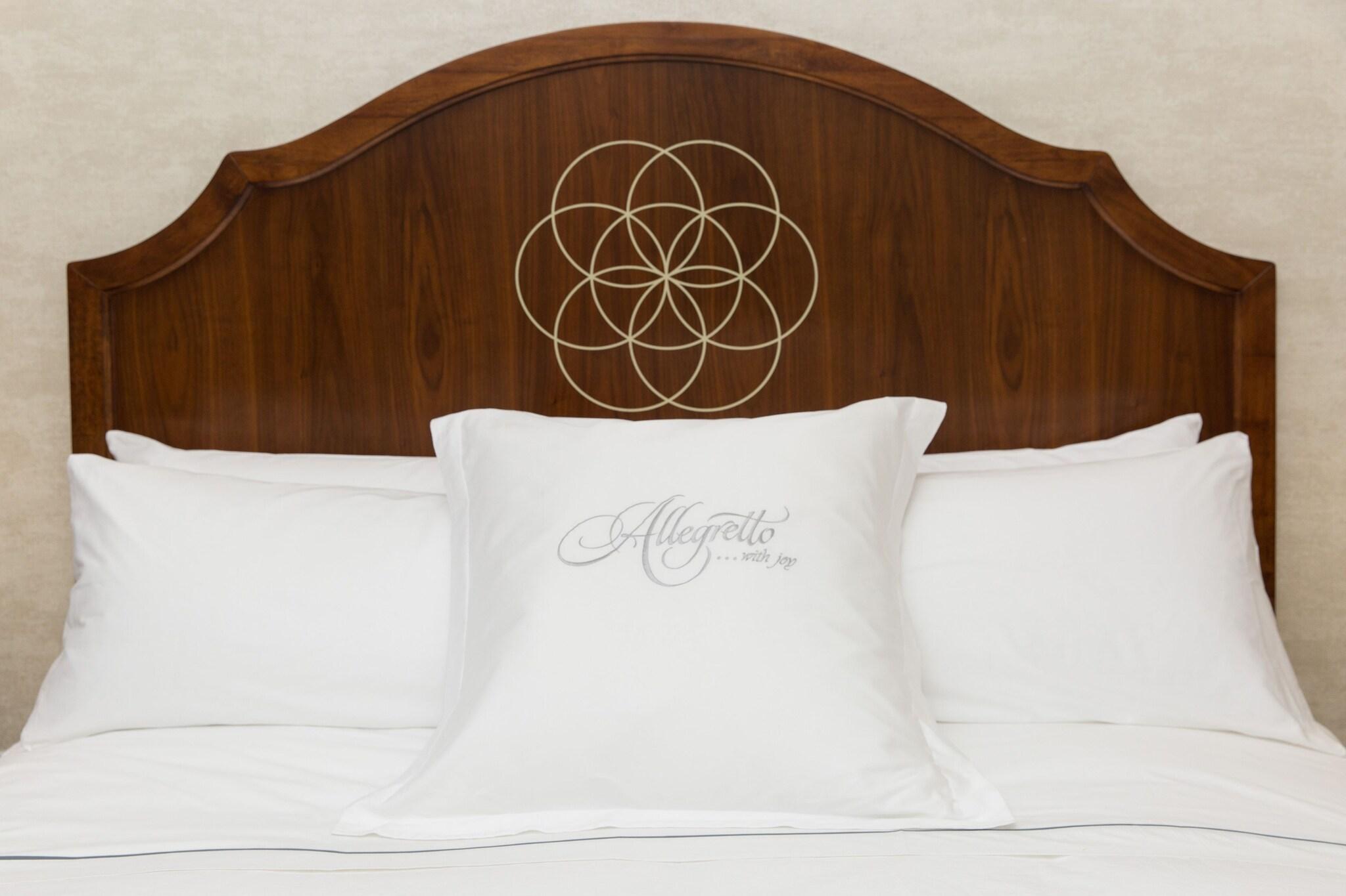 Double Premium with Views