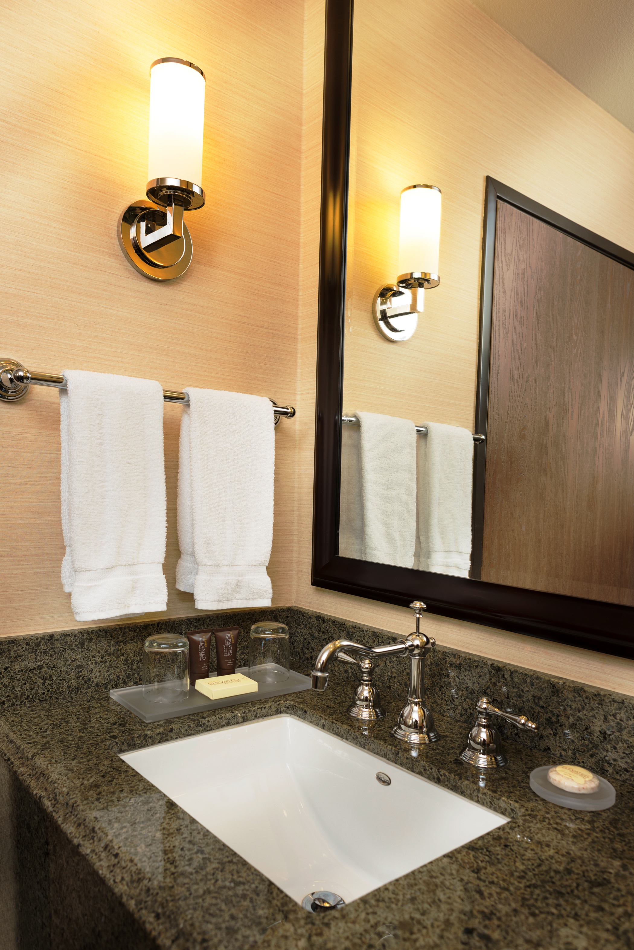 Studio King Size Bed