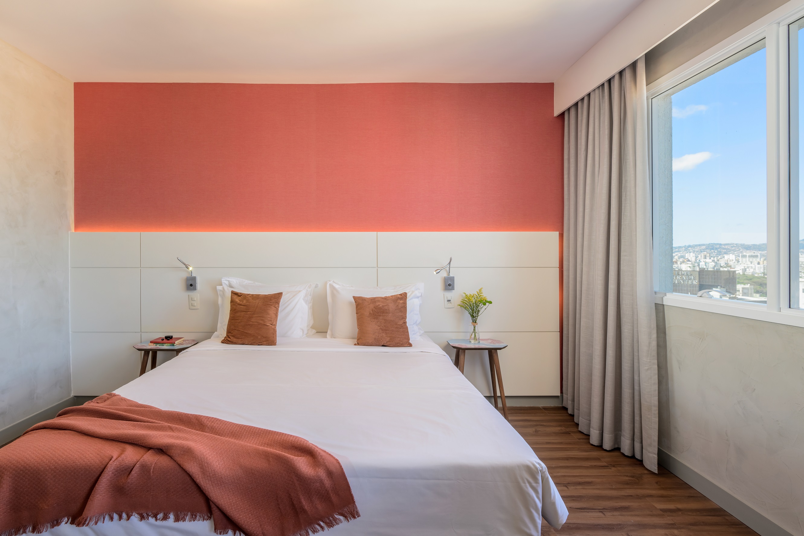 Suite Queen Size Bed