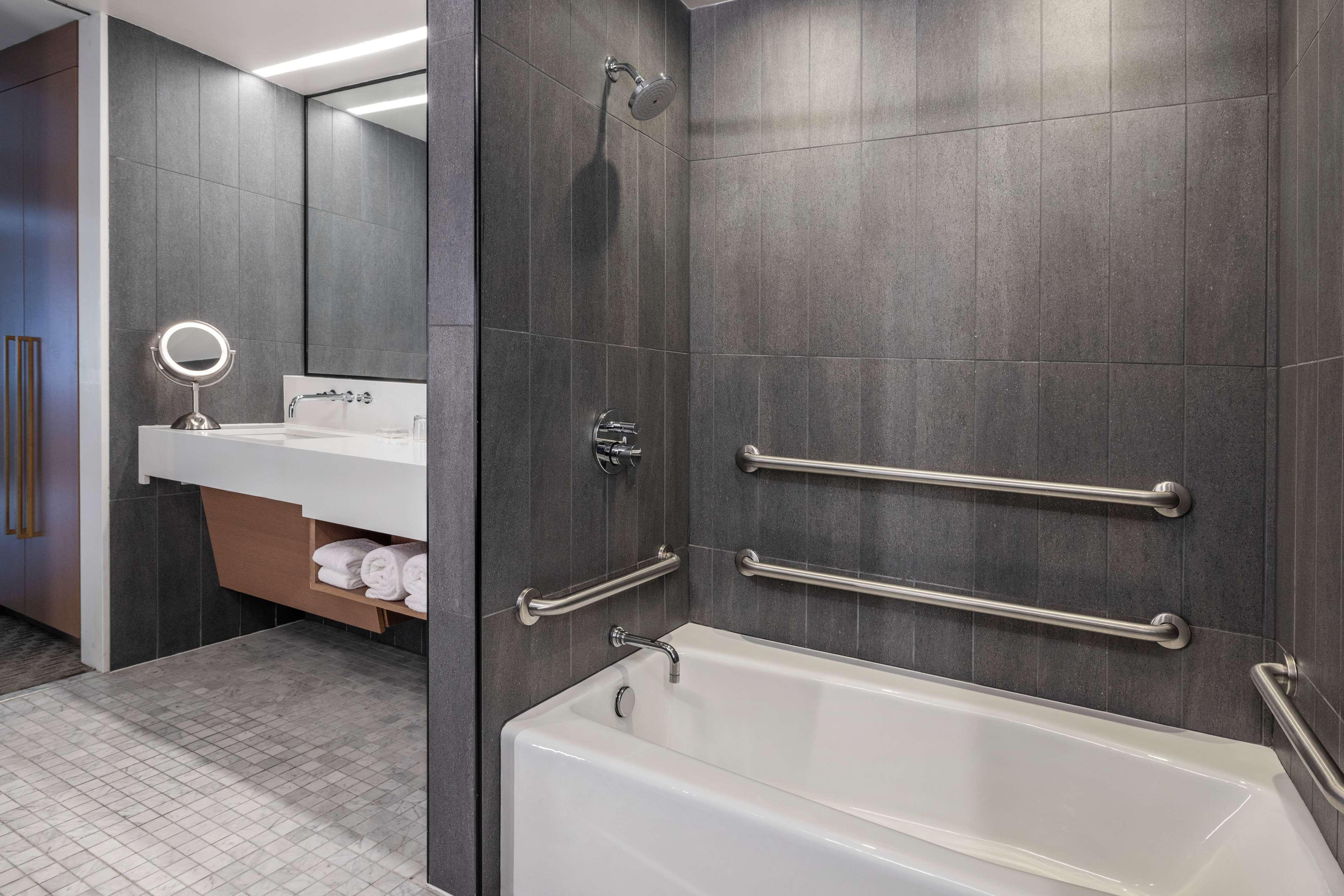 Junior Suite King Size Bed