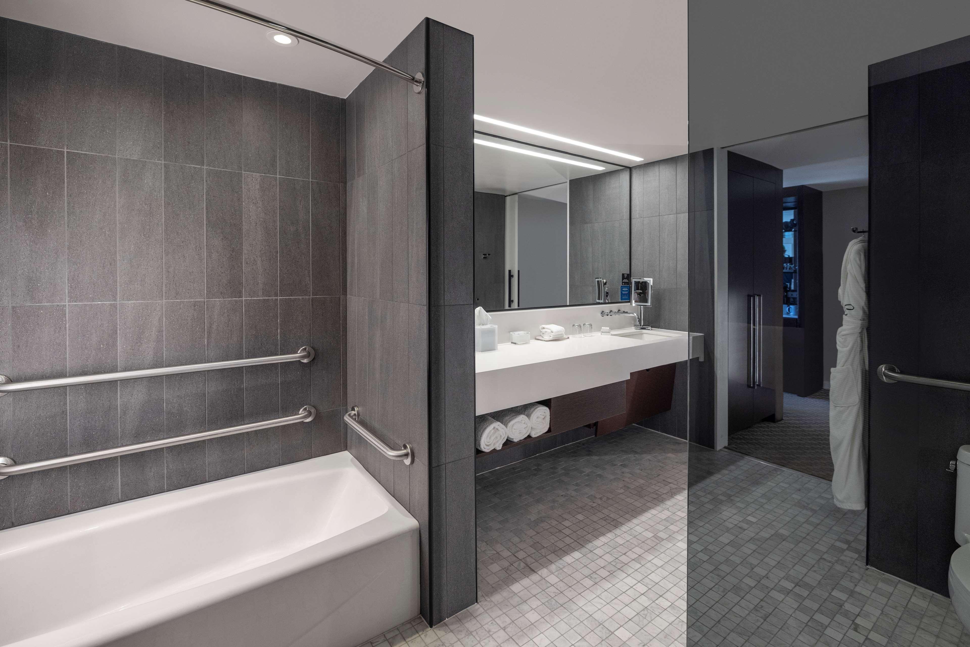 Double Deluxe Two Queen Beds