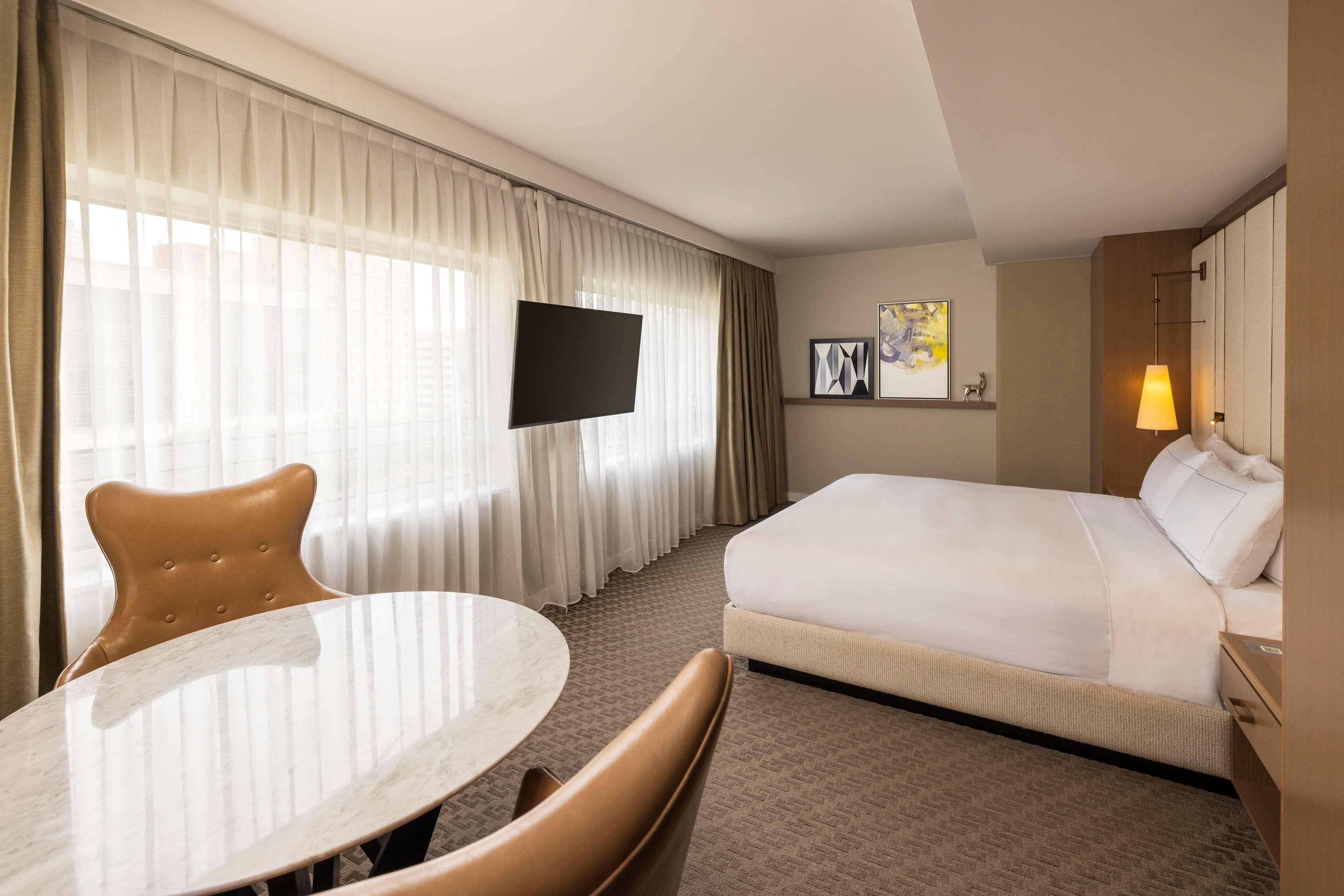 Junior Suite King Size Bed