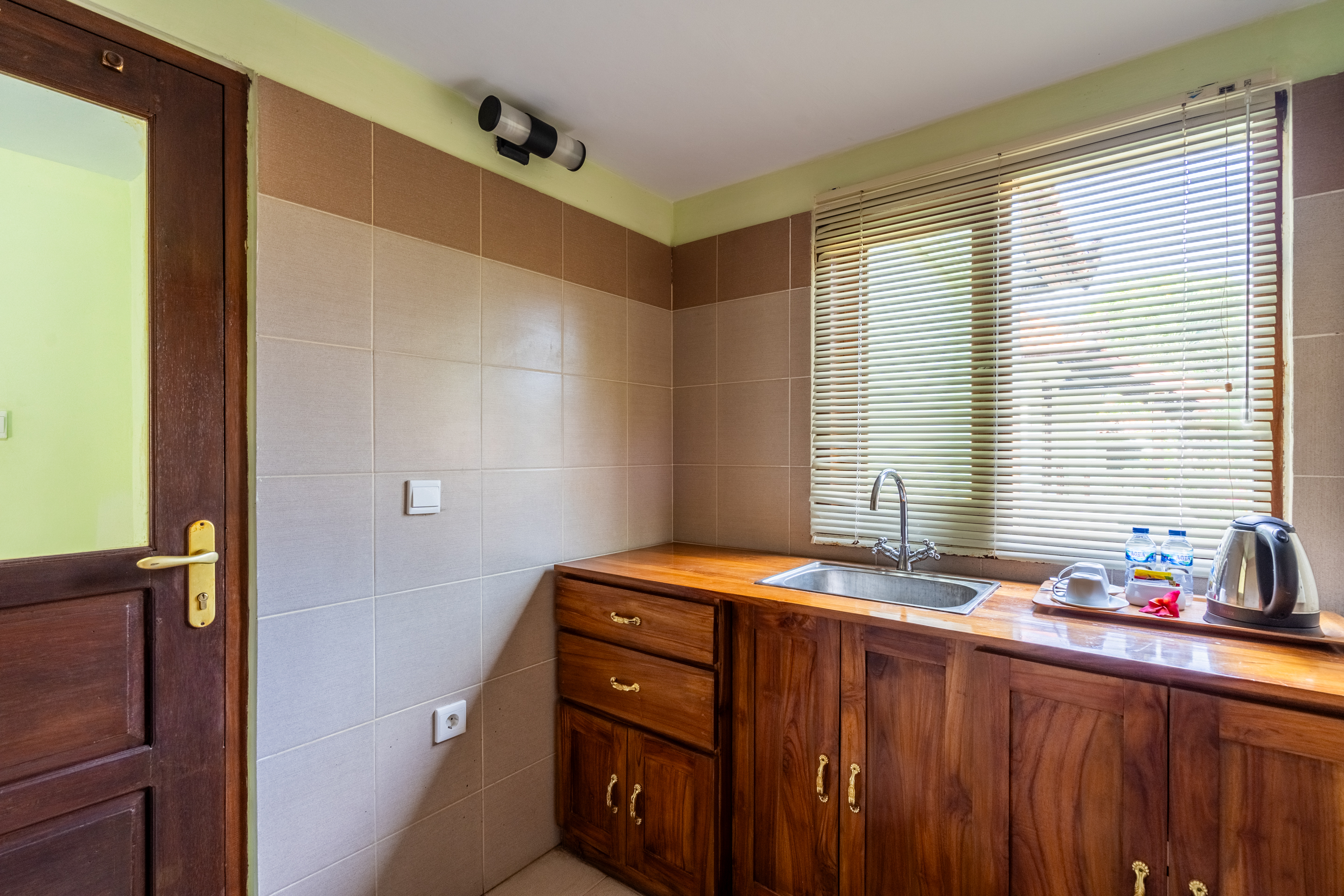 Twin Executive 2 Double Beds