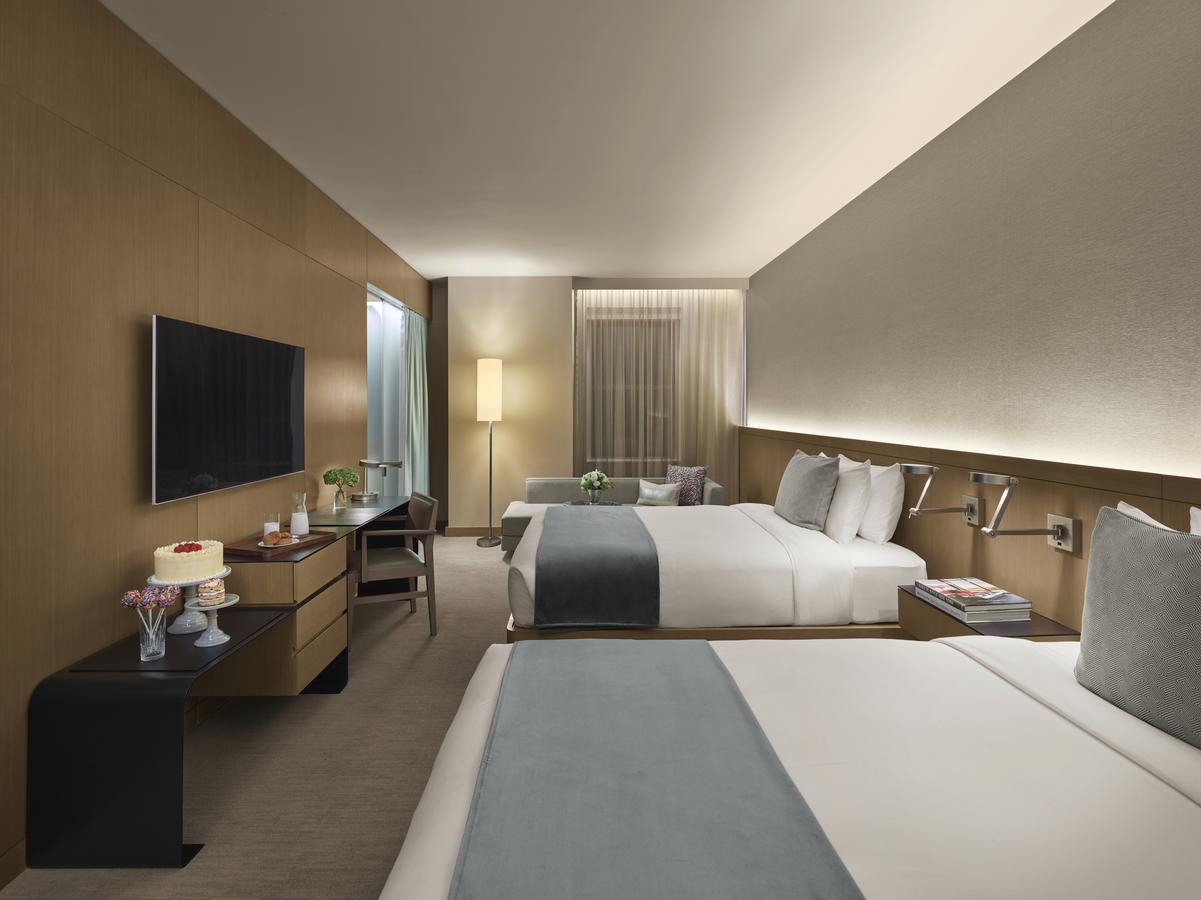 Double Superior Queen Bed