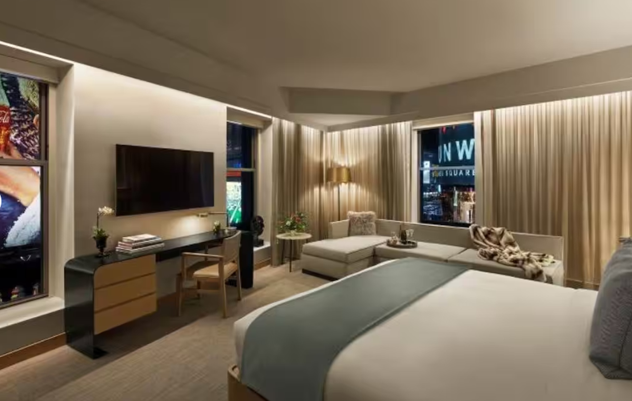 Junior Suite Two Queen Beds