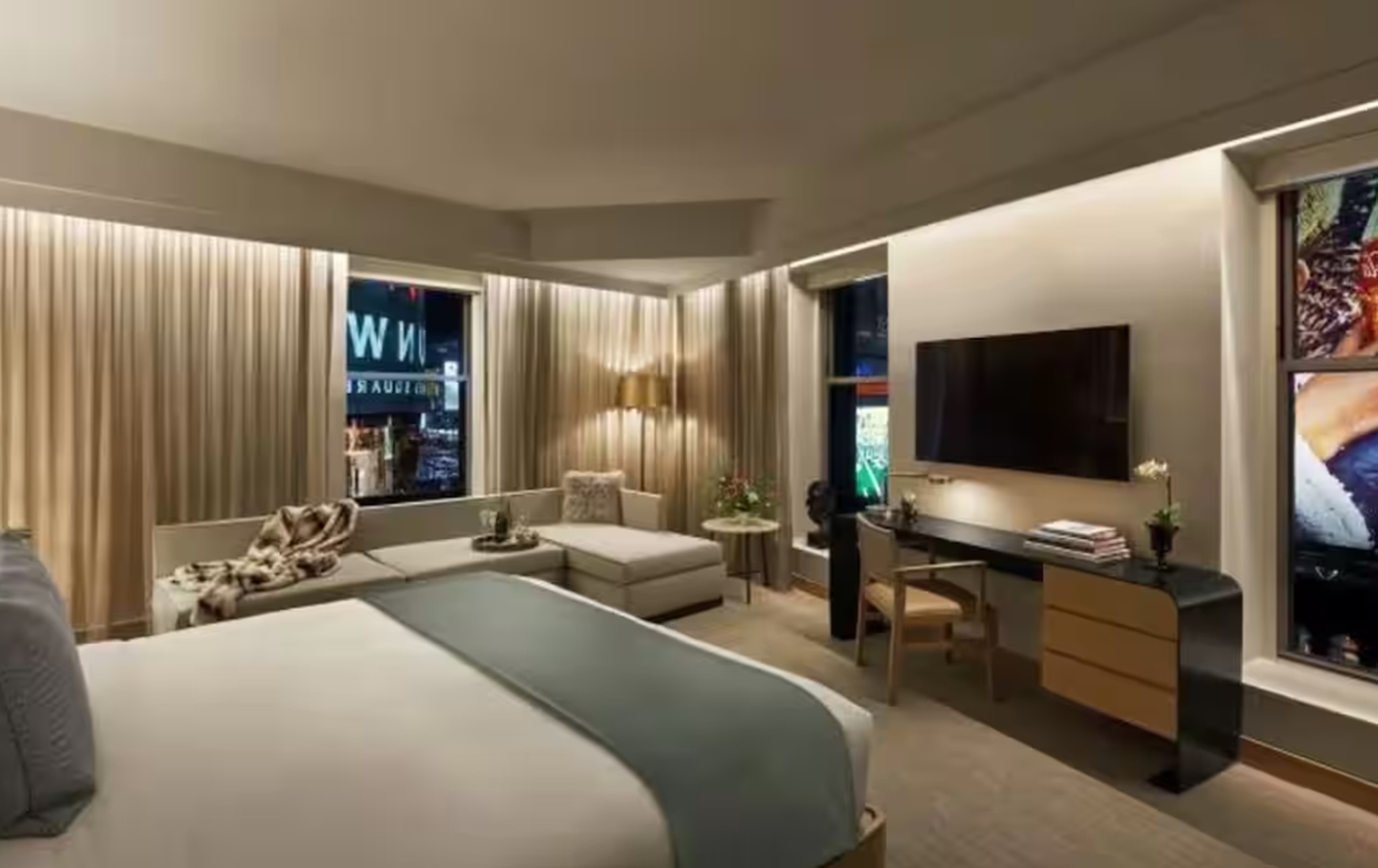 Junior Suite Two Queen Beds