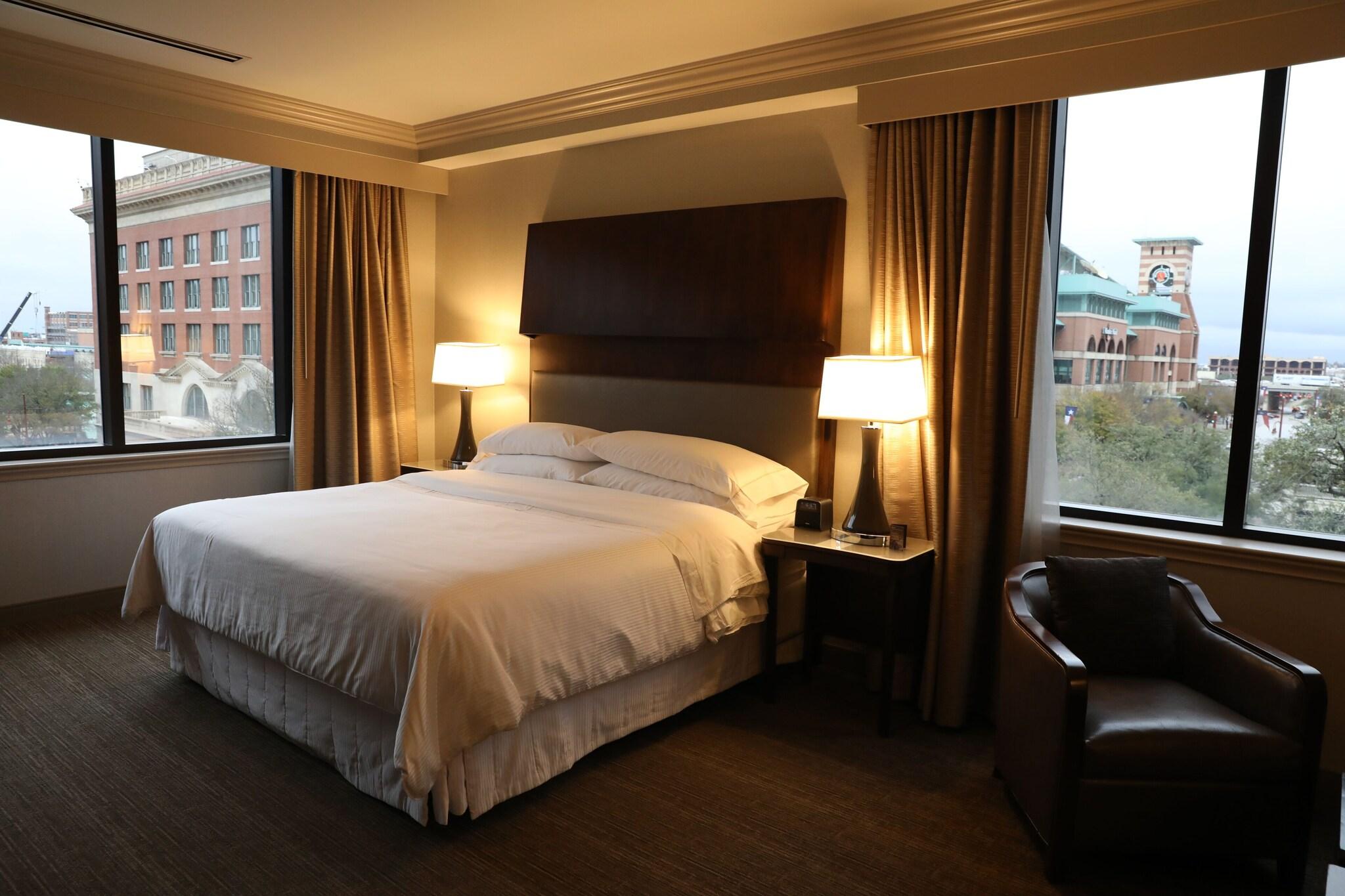 Suite Premium King Bed