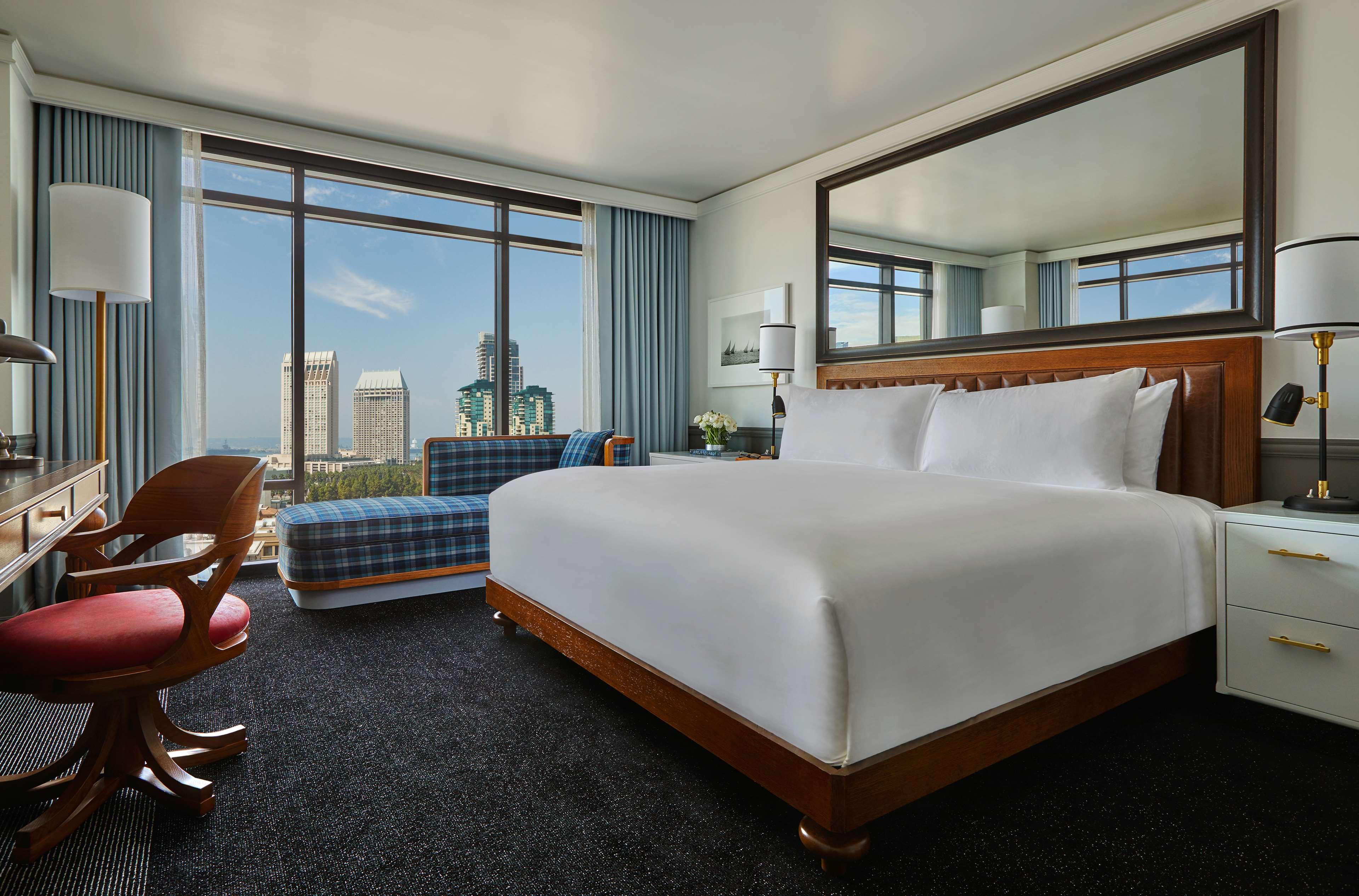 Double Queen Size Bed