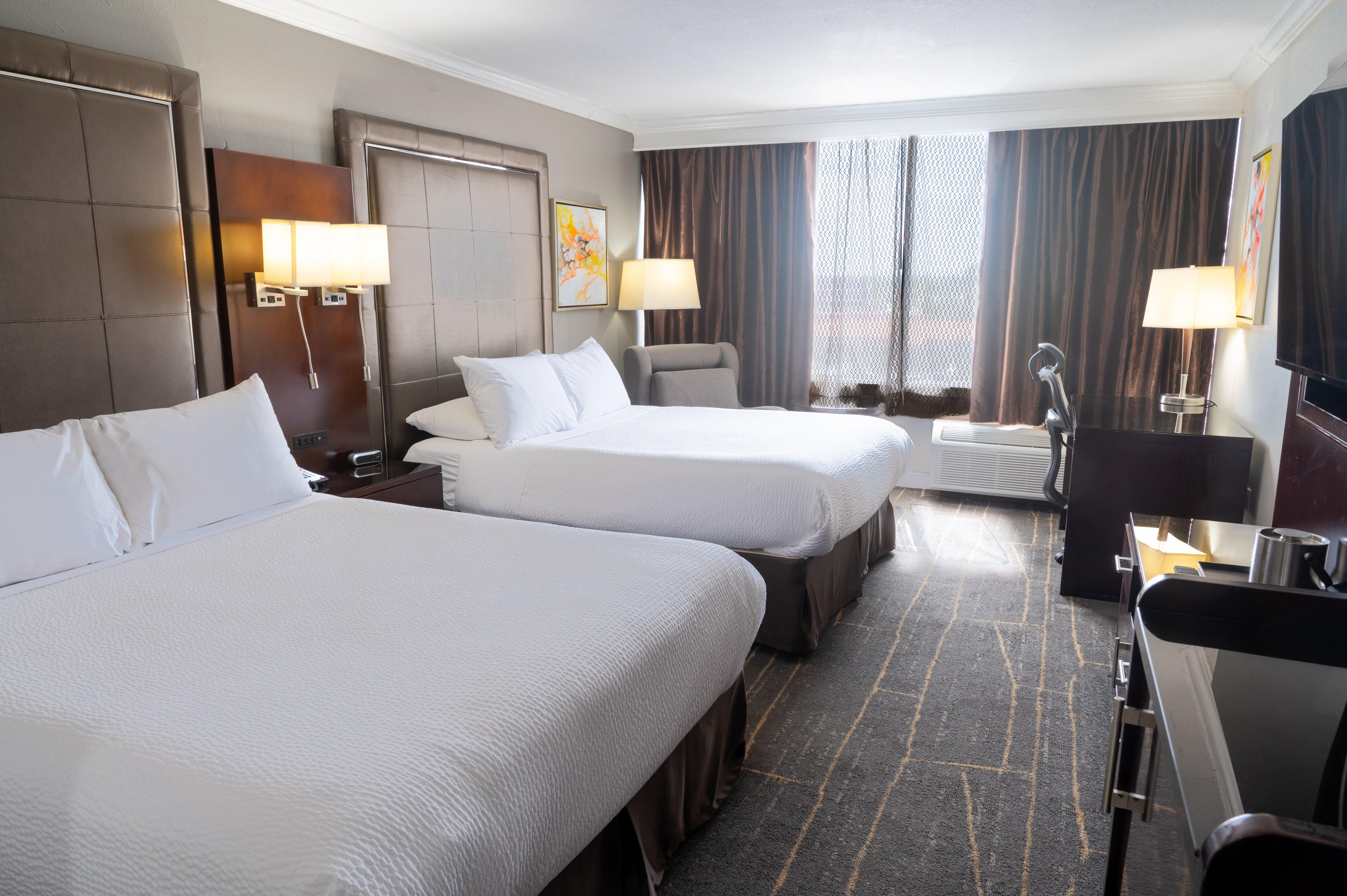 Quadruple Two Queen Beds