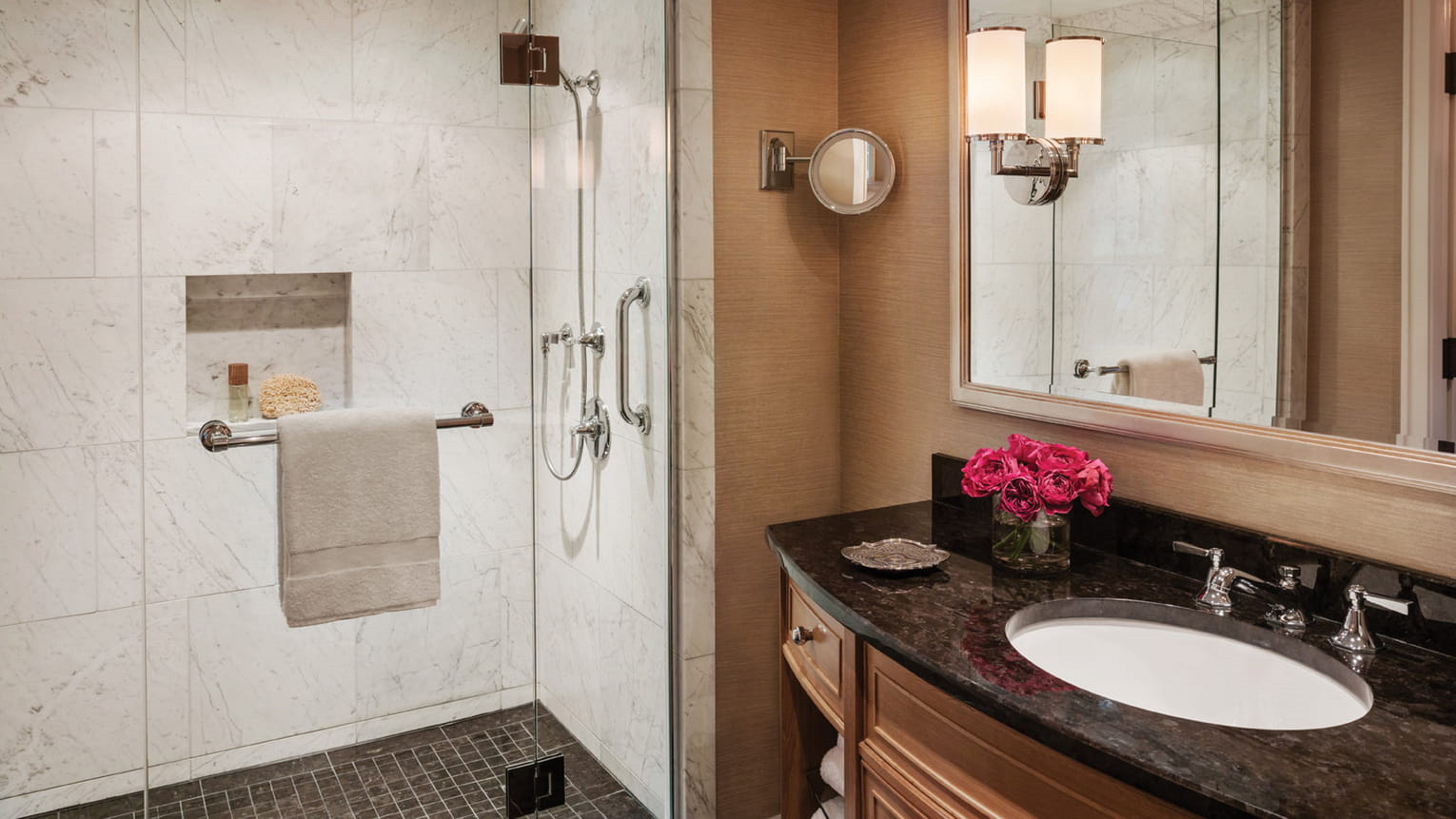 Suite Premier King Bed