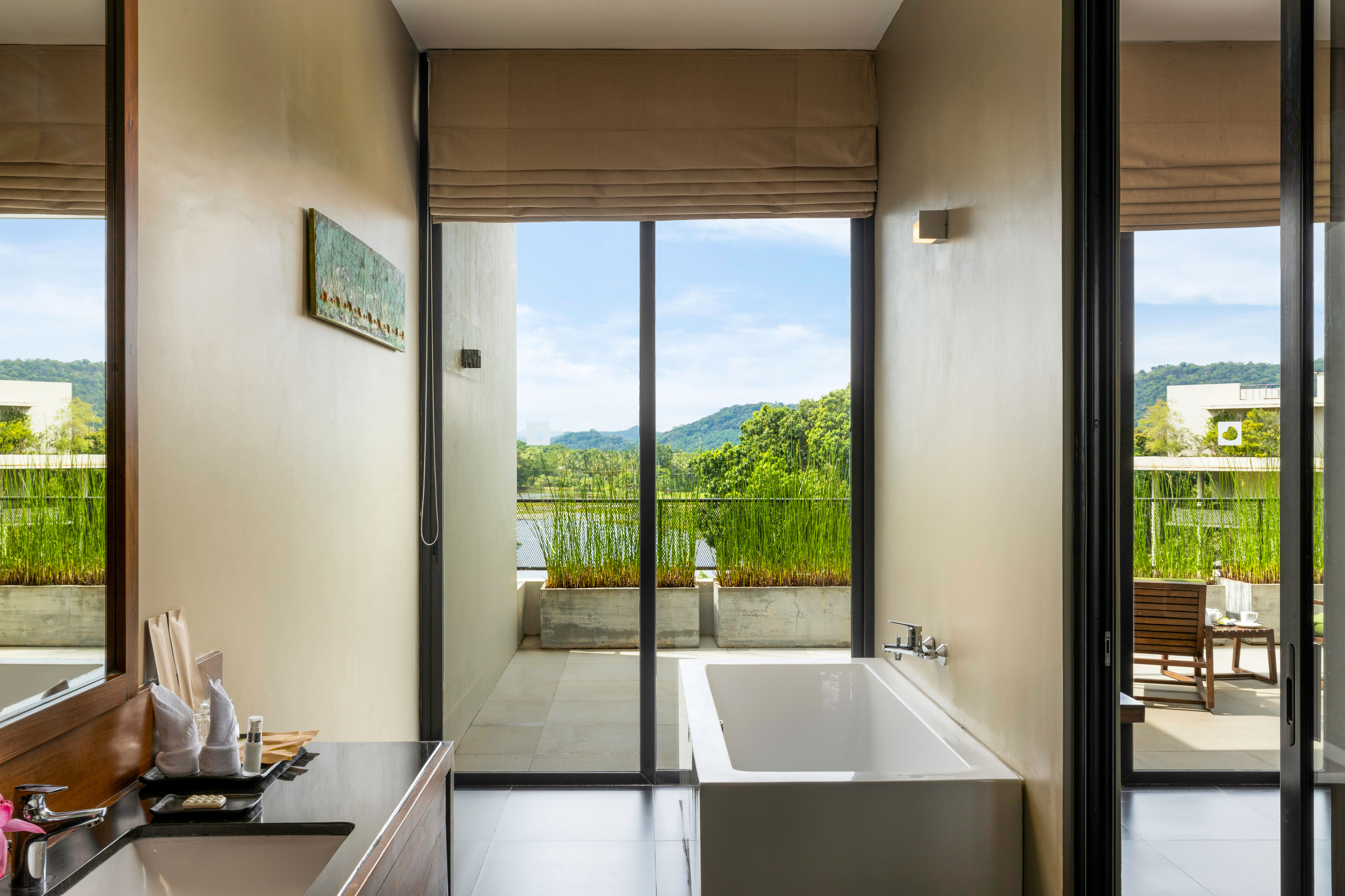 Triple Deluxe Superior