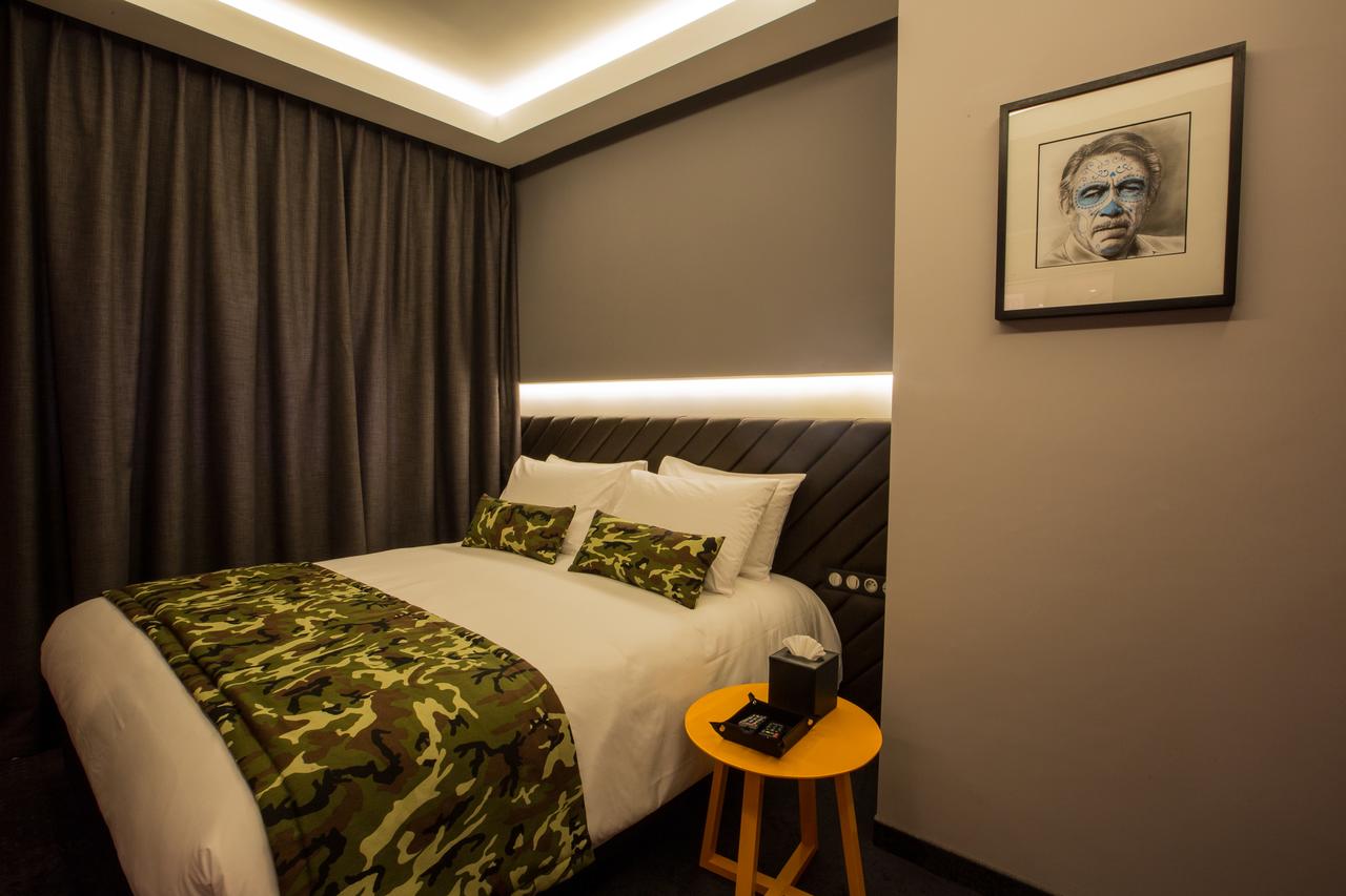 Double King Size Bed