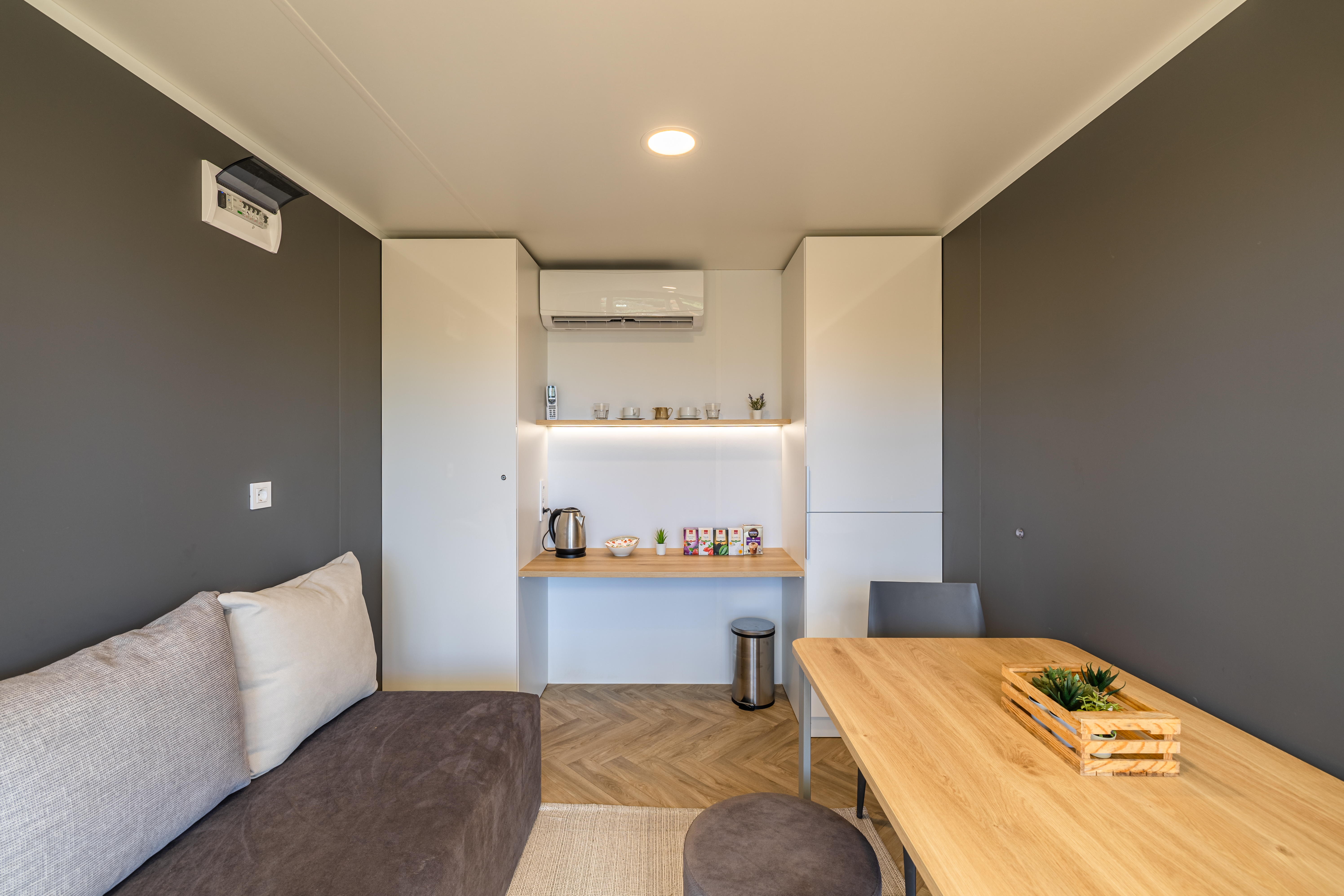 Mobile Home Two Bedrooms Two Bathrooms