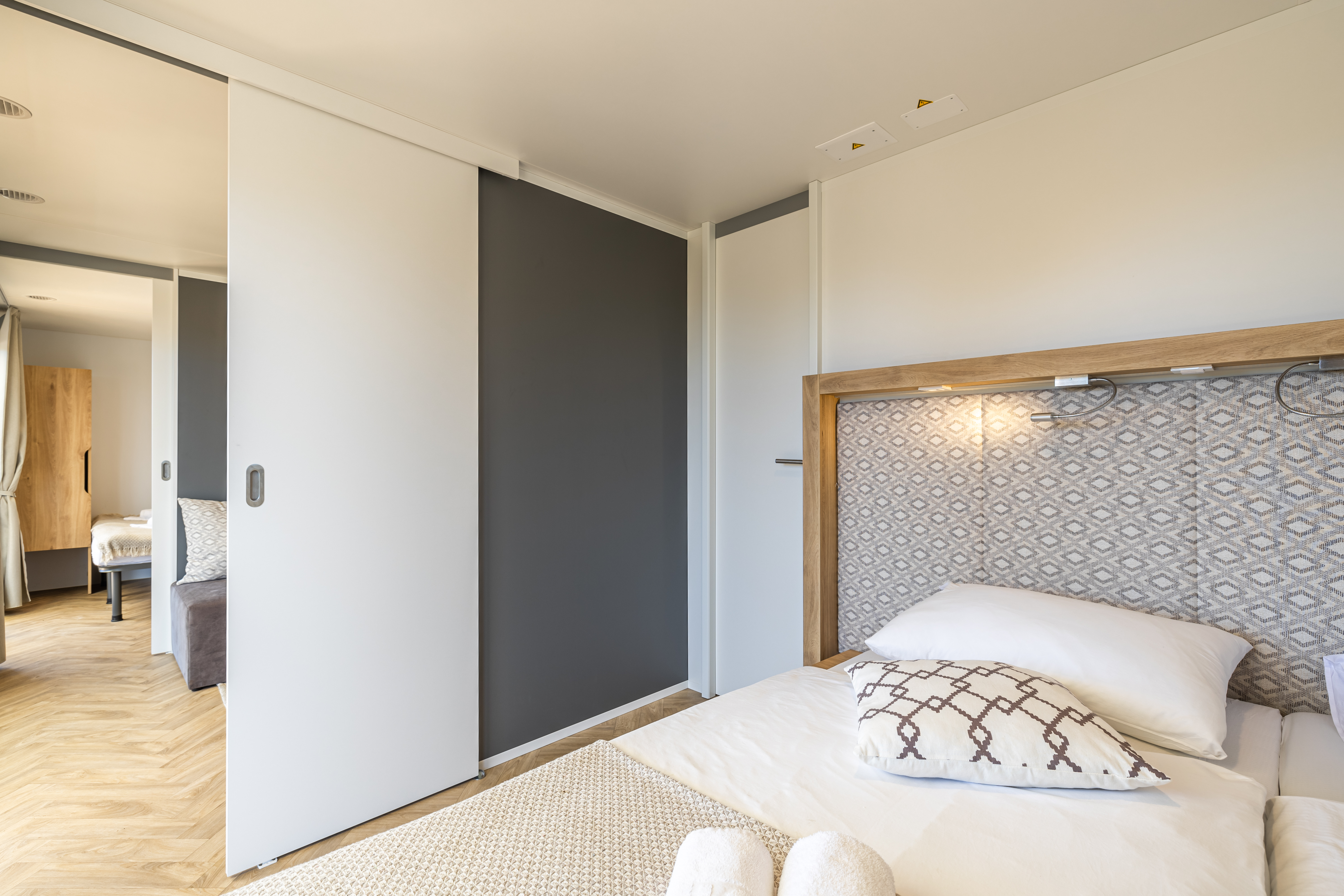 Mobile Home Two Bedrooms Two Bathrooms