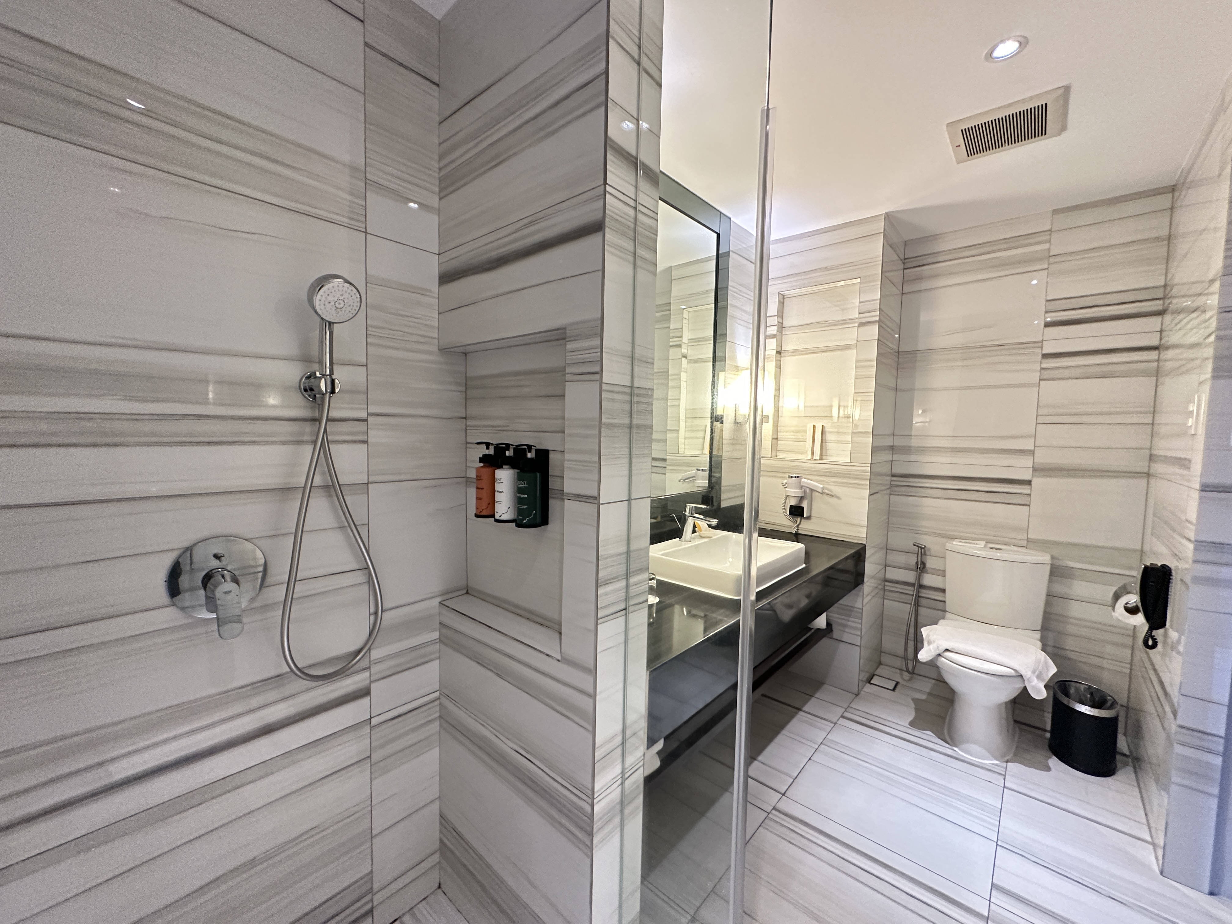 Twin Premier Queen Bed