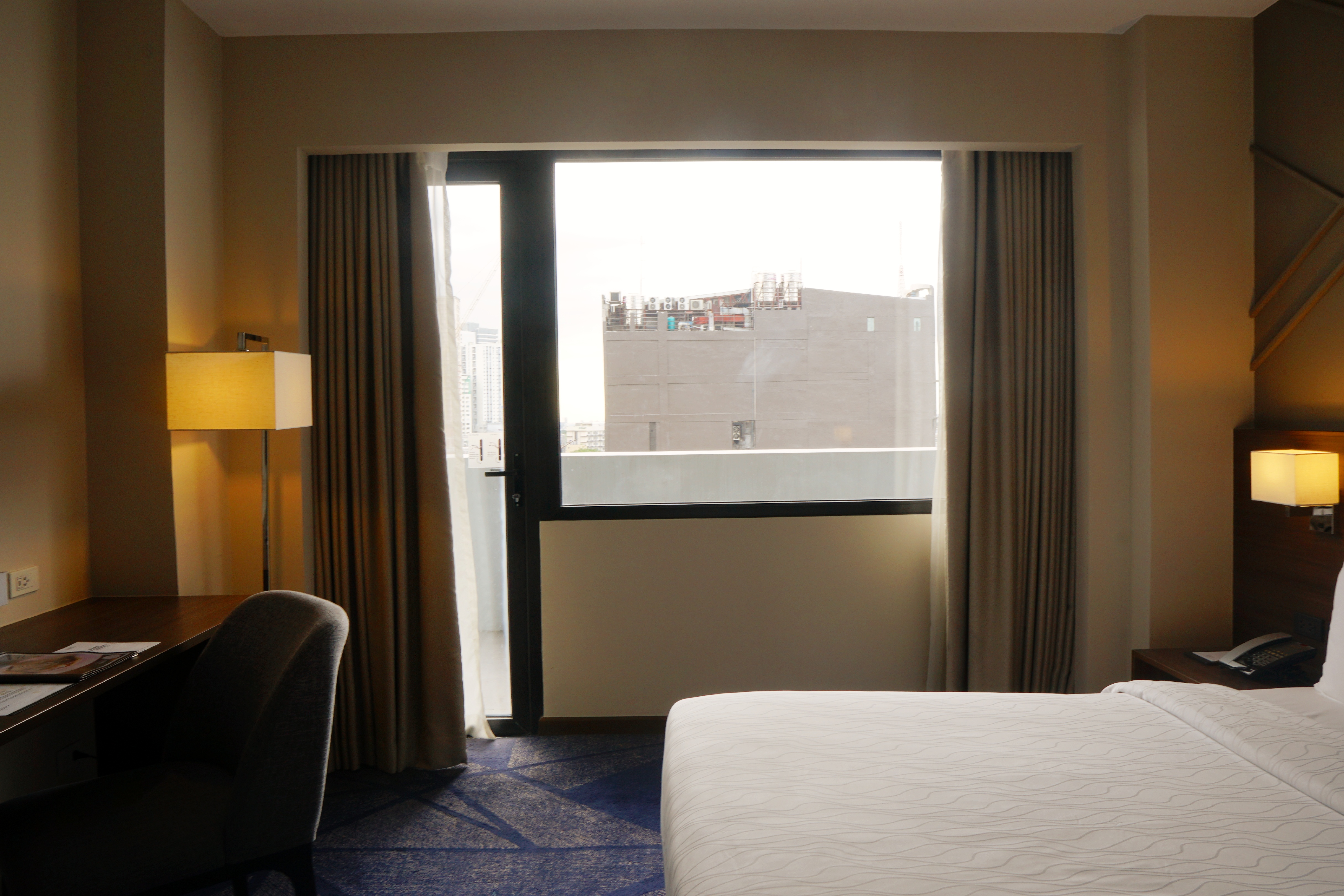 Twin Premier Queen Bed