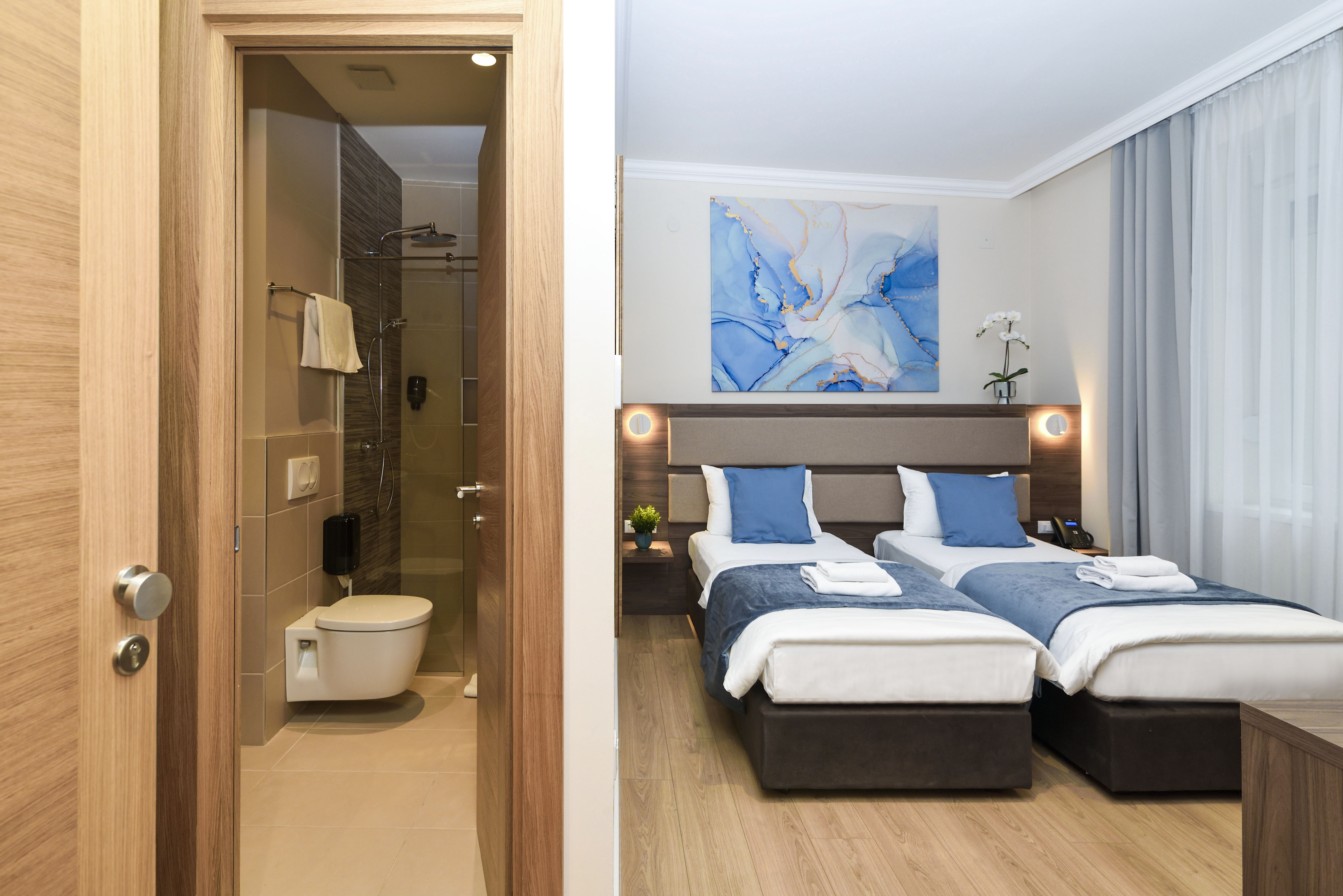 Double or Twin Standard