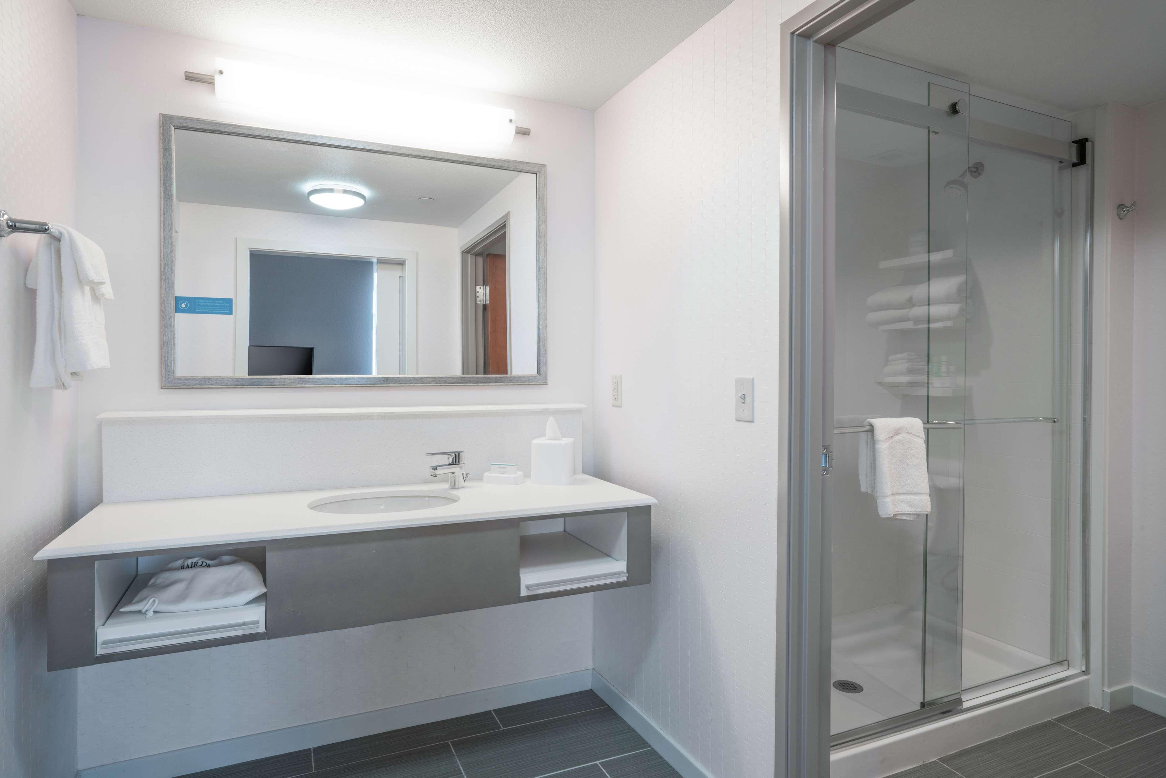 Studio King Bed Non Smoking