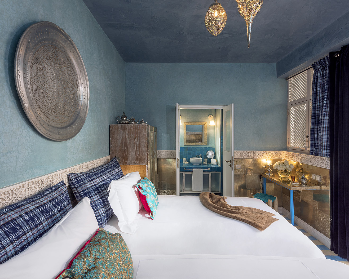 Double or Twin Standard