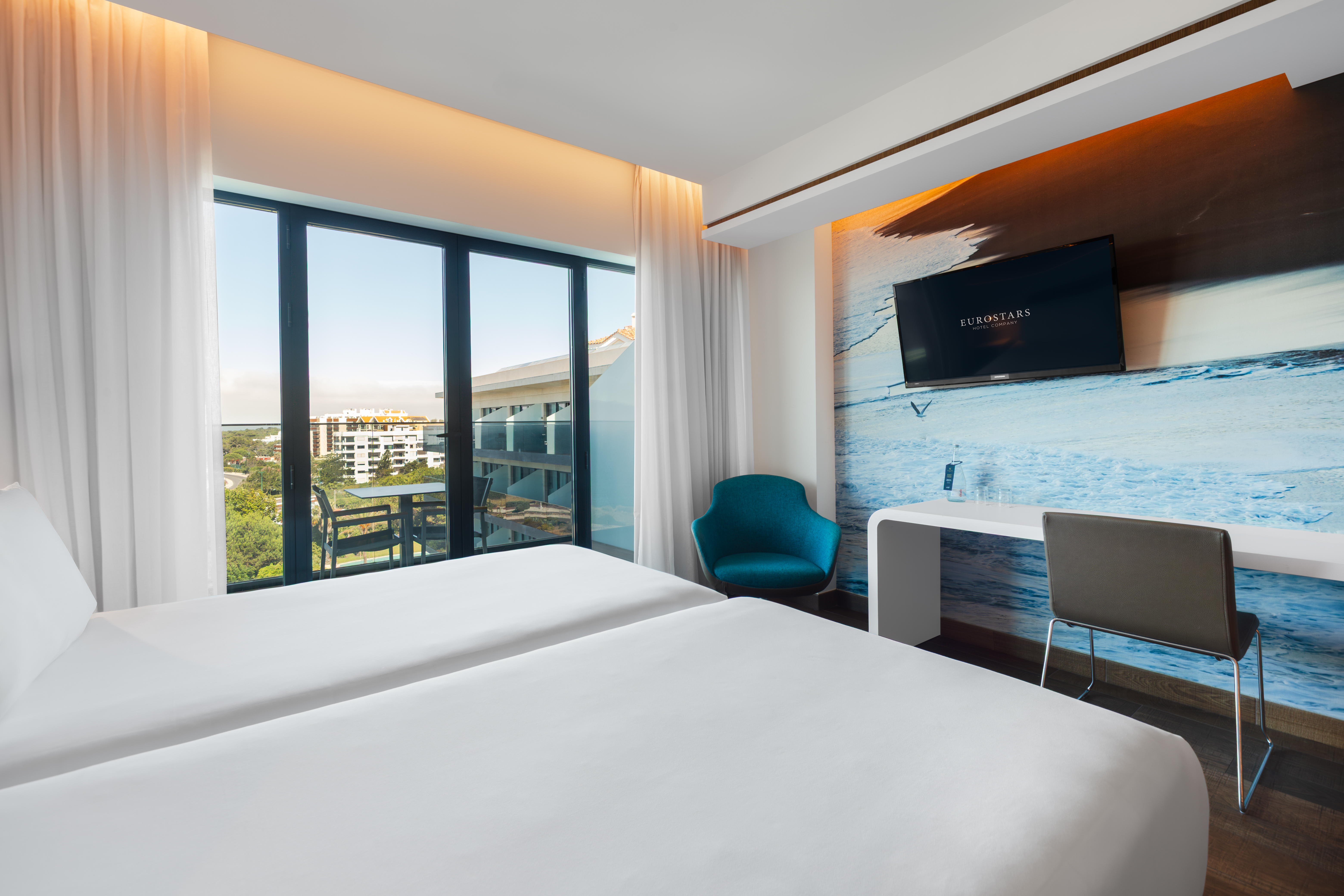 Double Single Sea View with Balcony